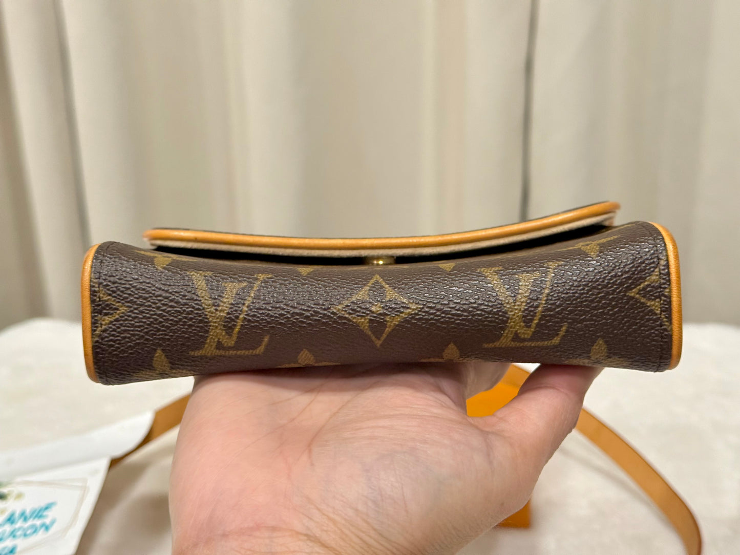 Louis Vuitton Florentine Bumbag with Size S belt