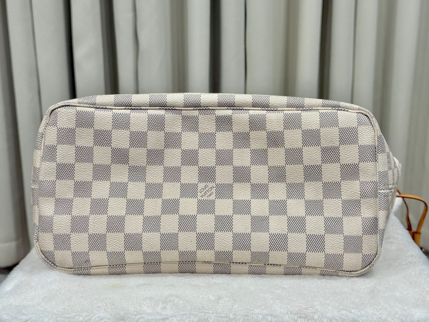 Louis Vuitton Neverfull MM Damier Azur Beige