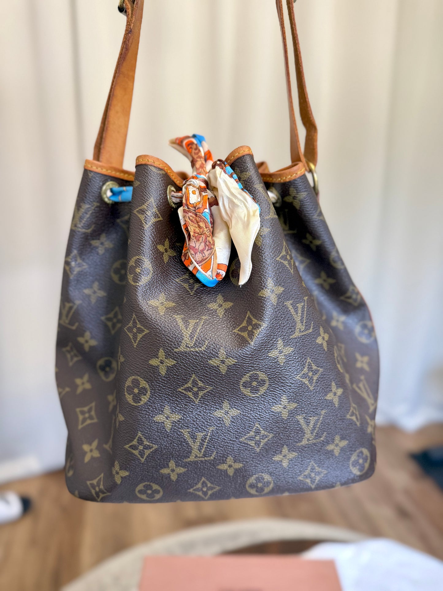 Louis Vuitton Petit Noe Mono
