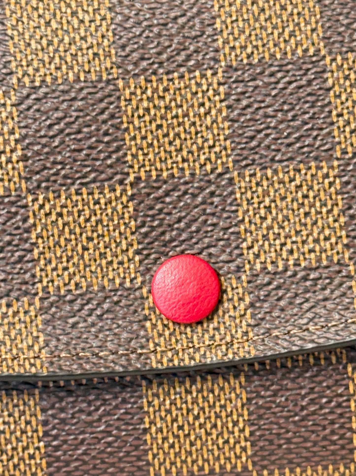 Louis Vuitton Emilie Wallet DE Cerise