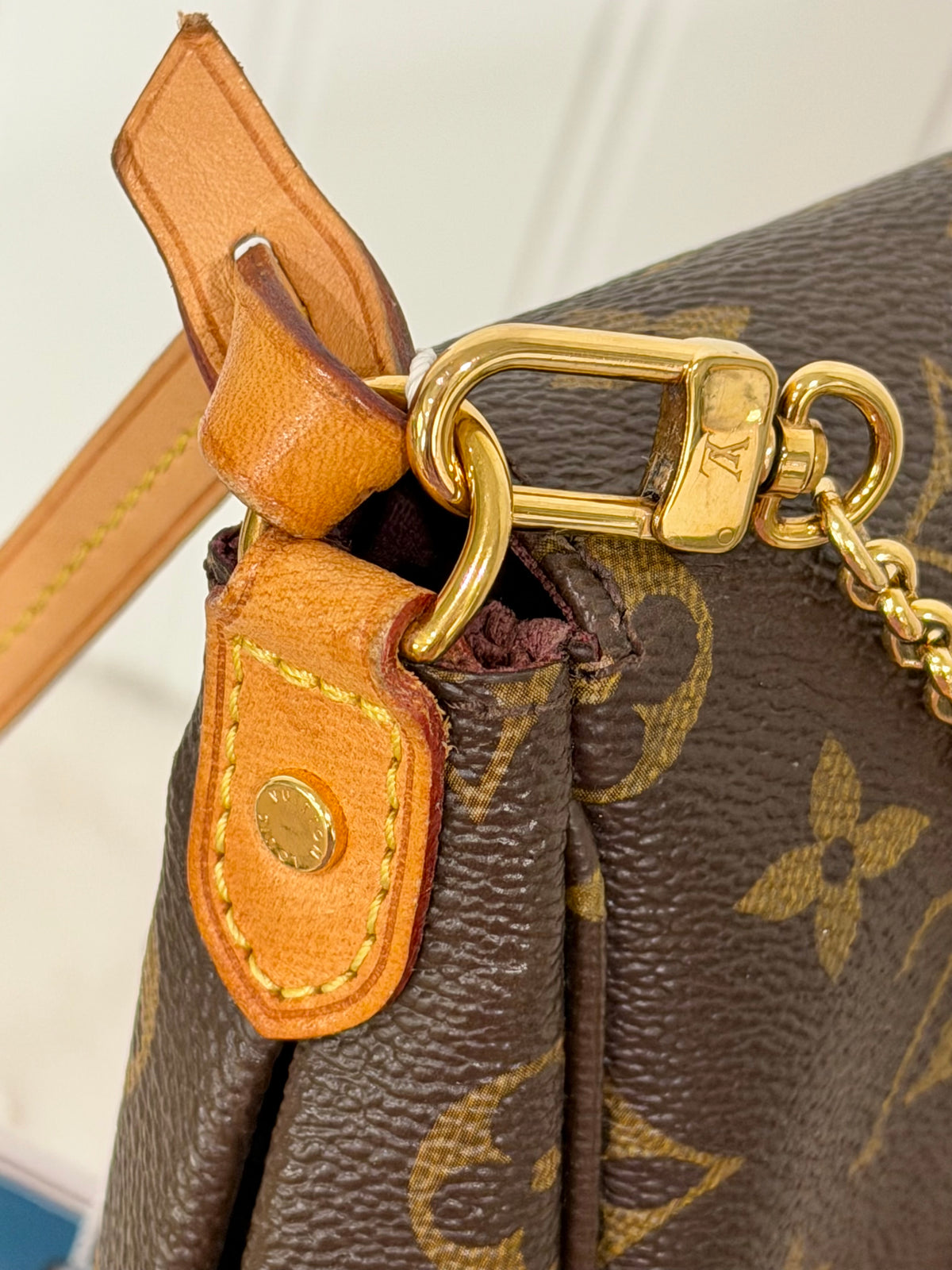 Louis Vuitton Favorite MM Mono SD0138
