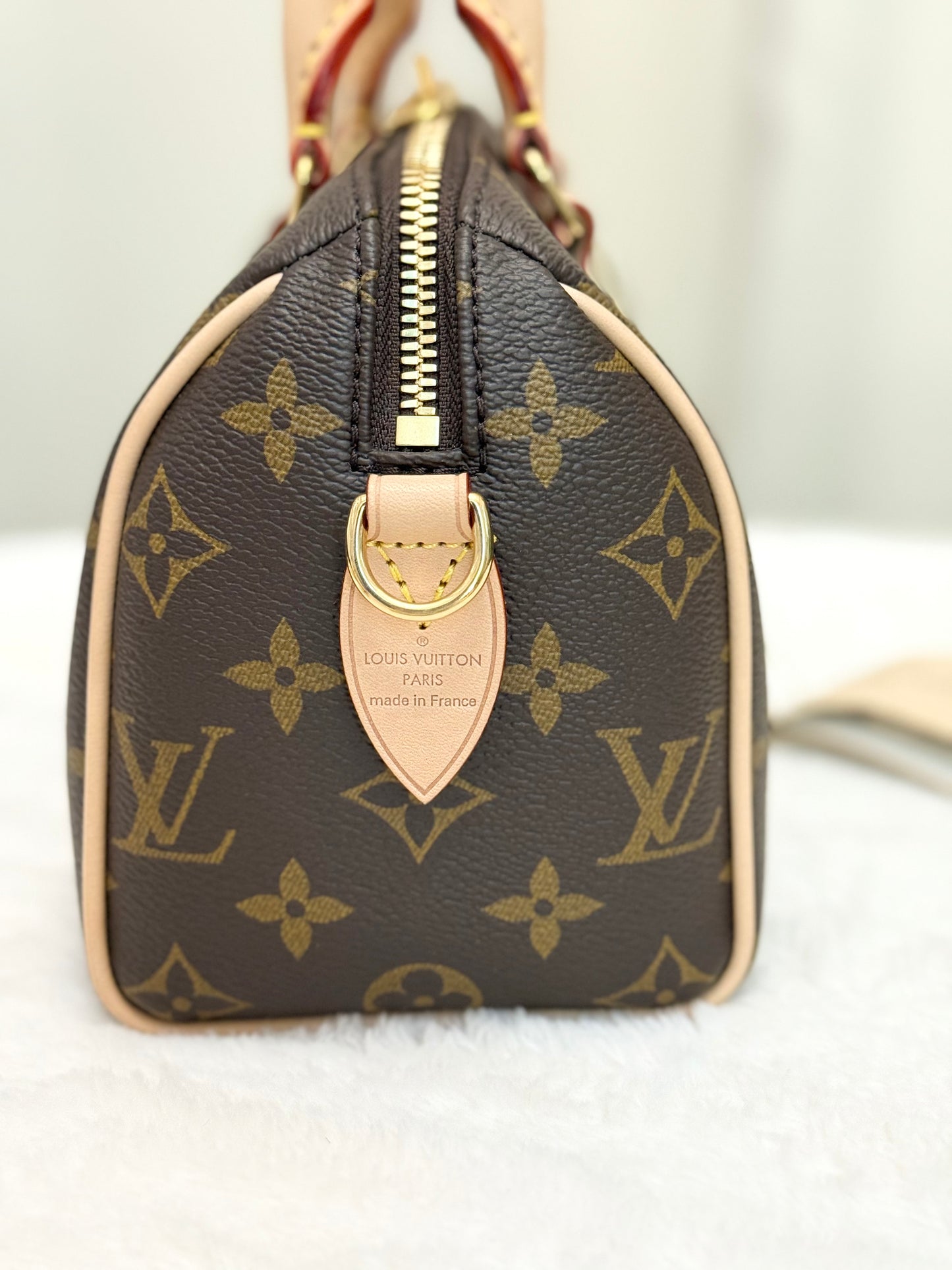 Louis Vuitton Speedy Bandouliere 20 Mono with Black/Pink Adjustable Strap