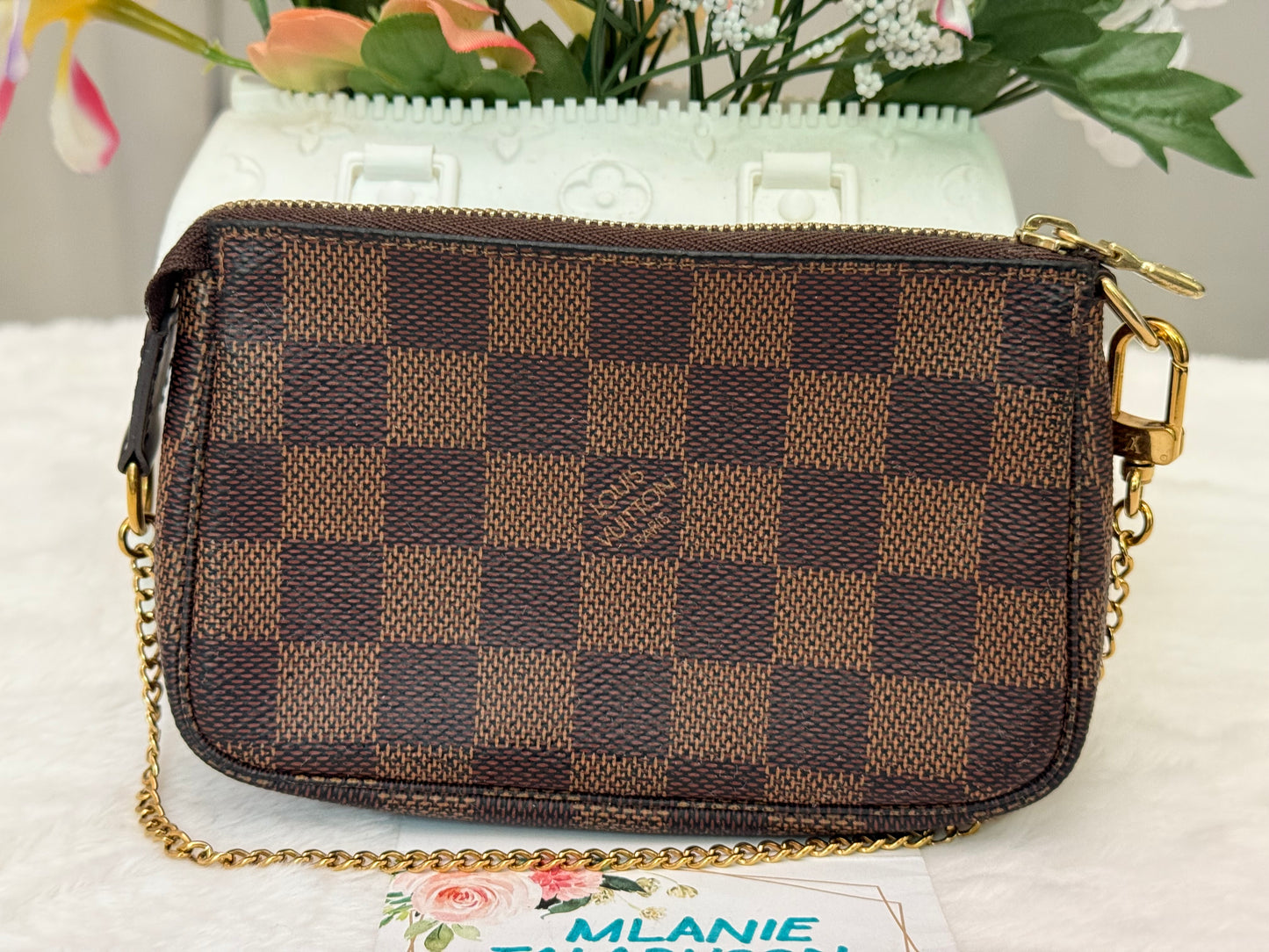 Louis Vuitton Mini Pochette Accessoires in Damier Ebene