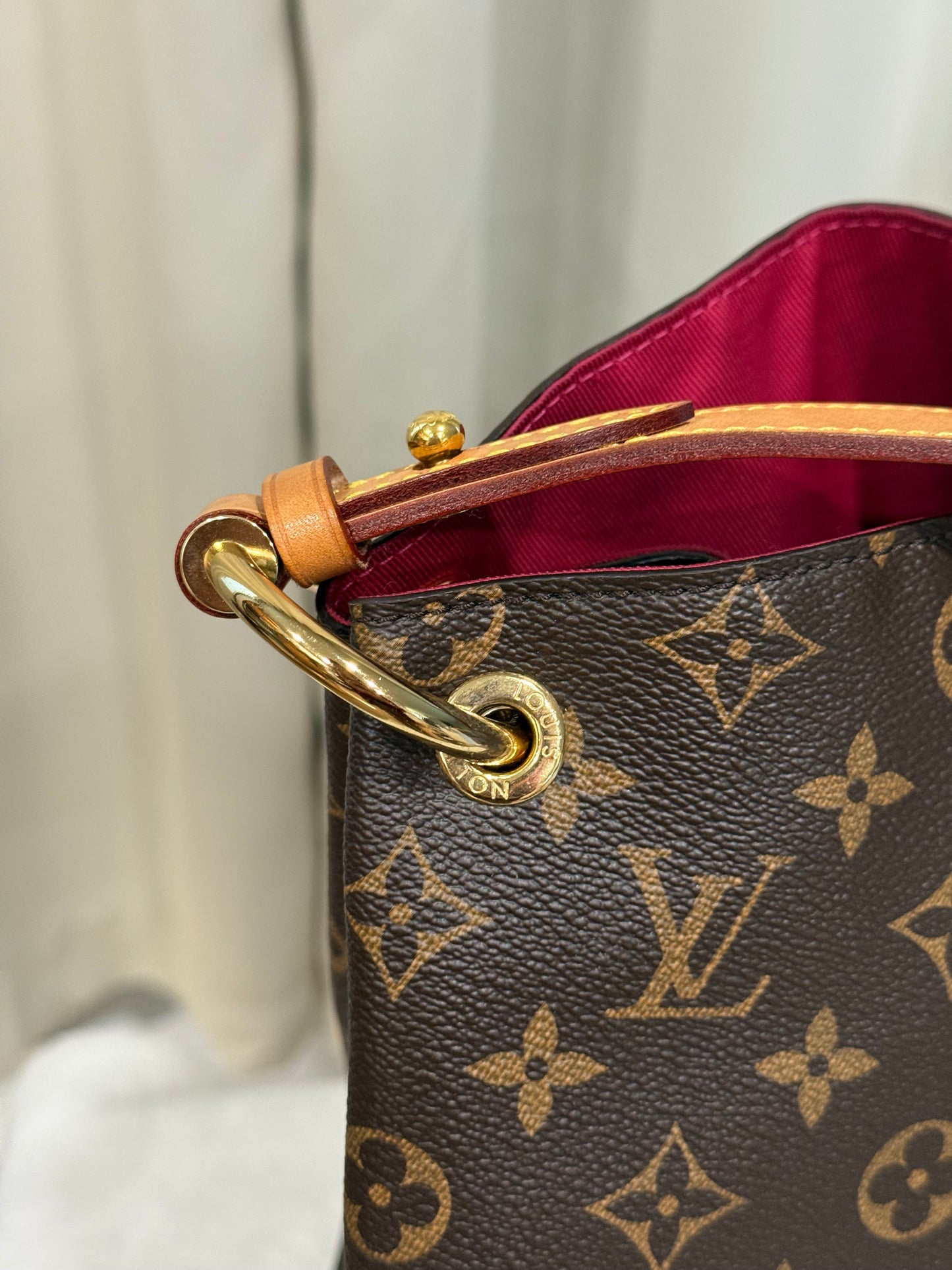 Louis Vuitton Graceful MM Mono Pivoine
