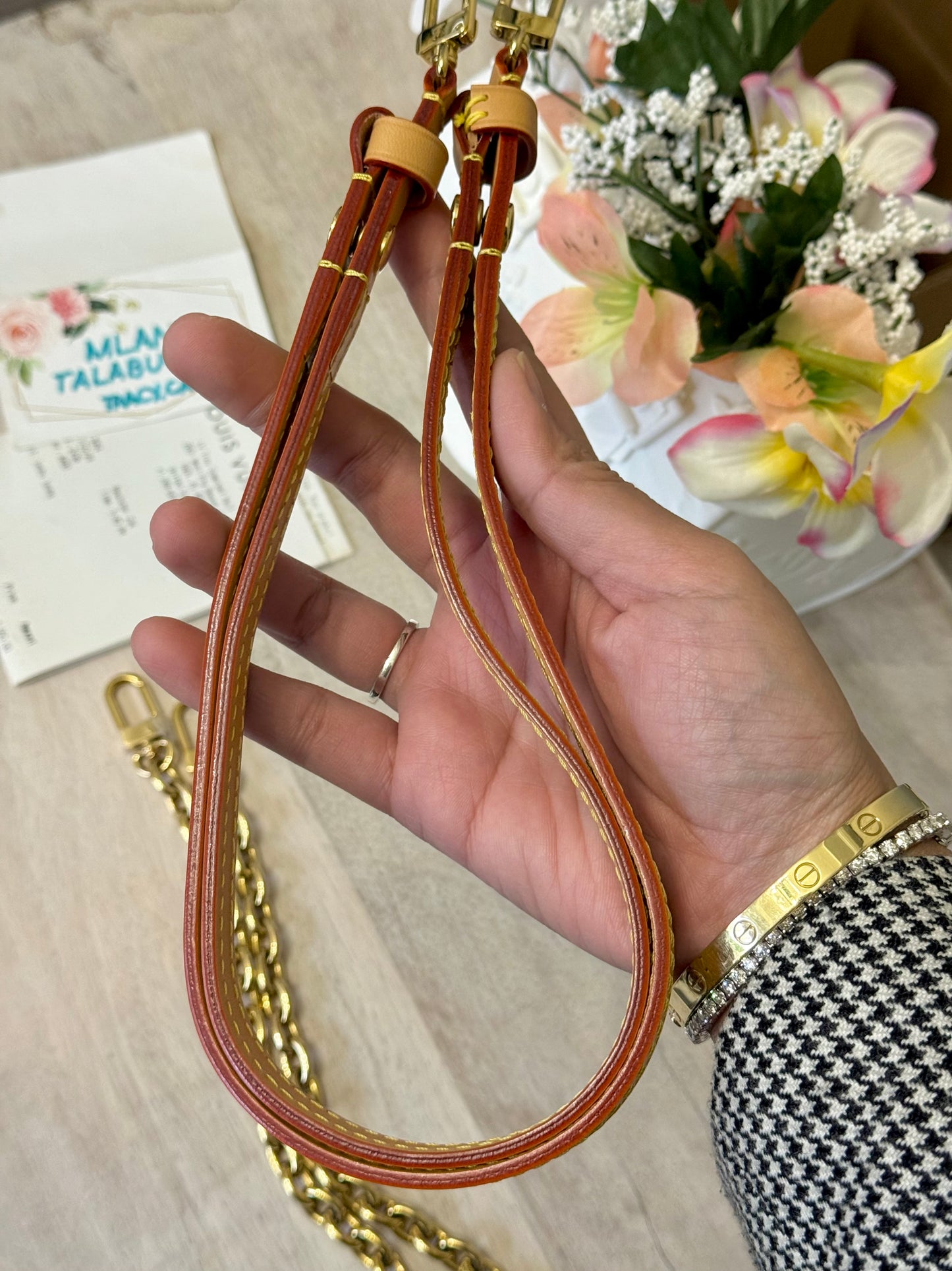 Louis Vuitton Pochette Liv Mono