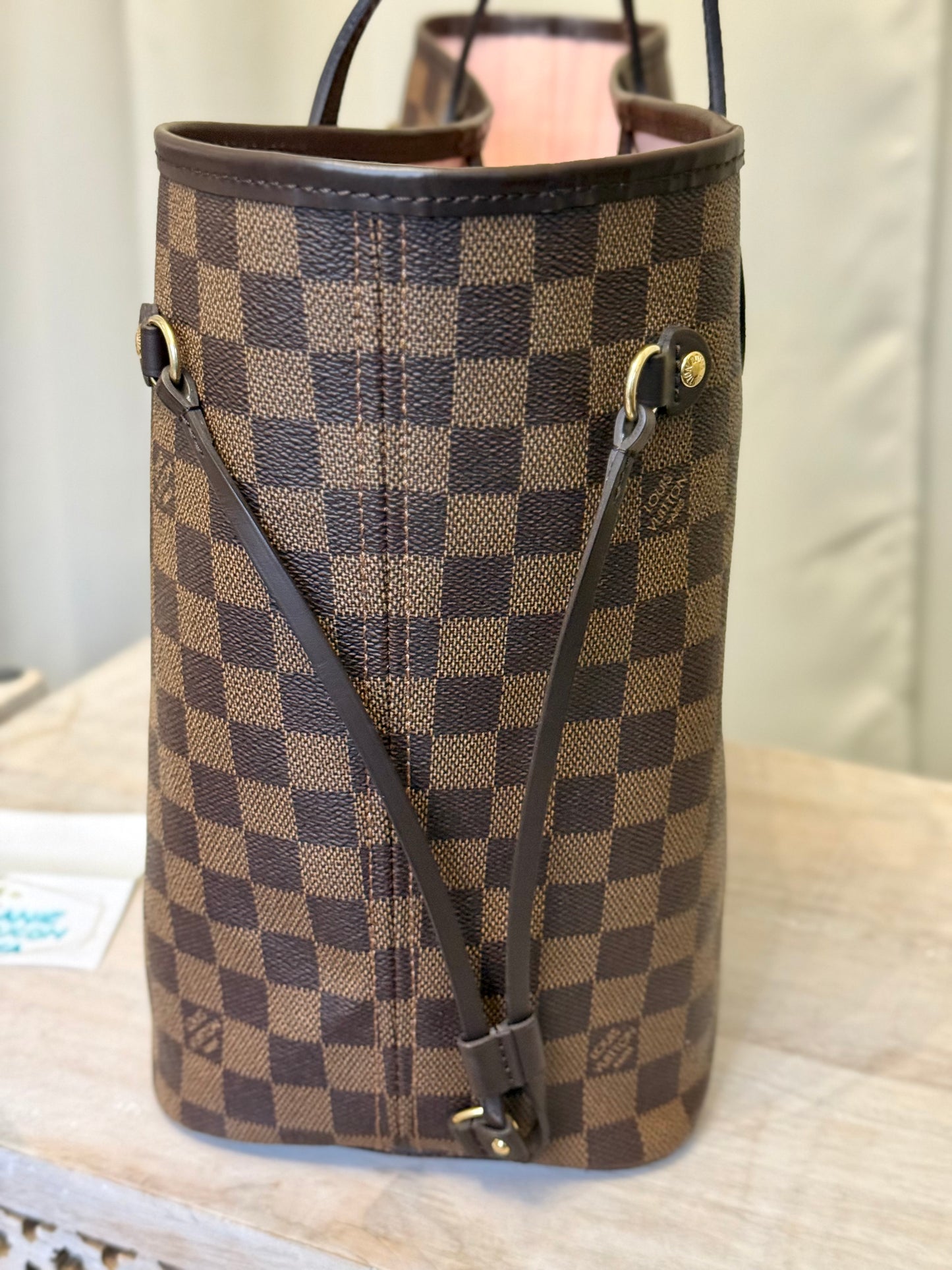 Louis Vuitton Neverfull MM Damier Ebene Rose Ballerine
