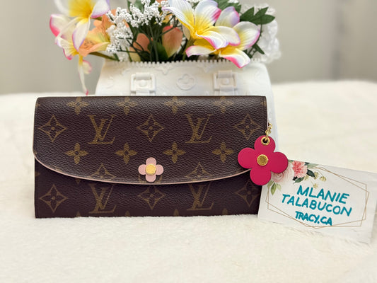 LIMITED EDITION Louis Vuitton Emilie Blooms Flower Wallet