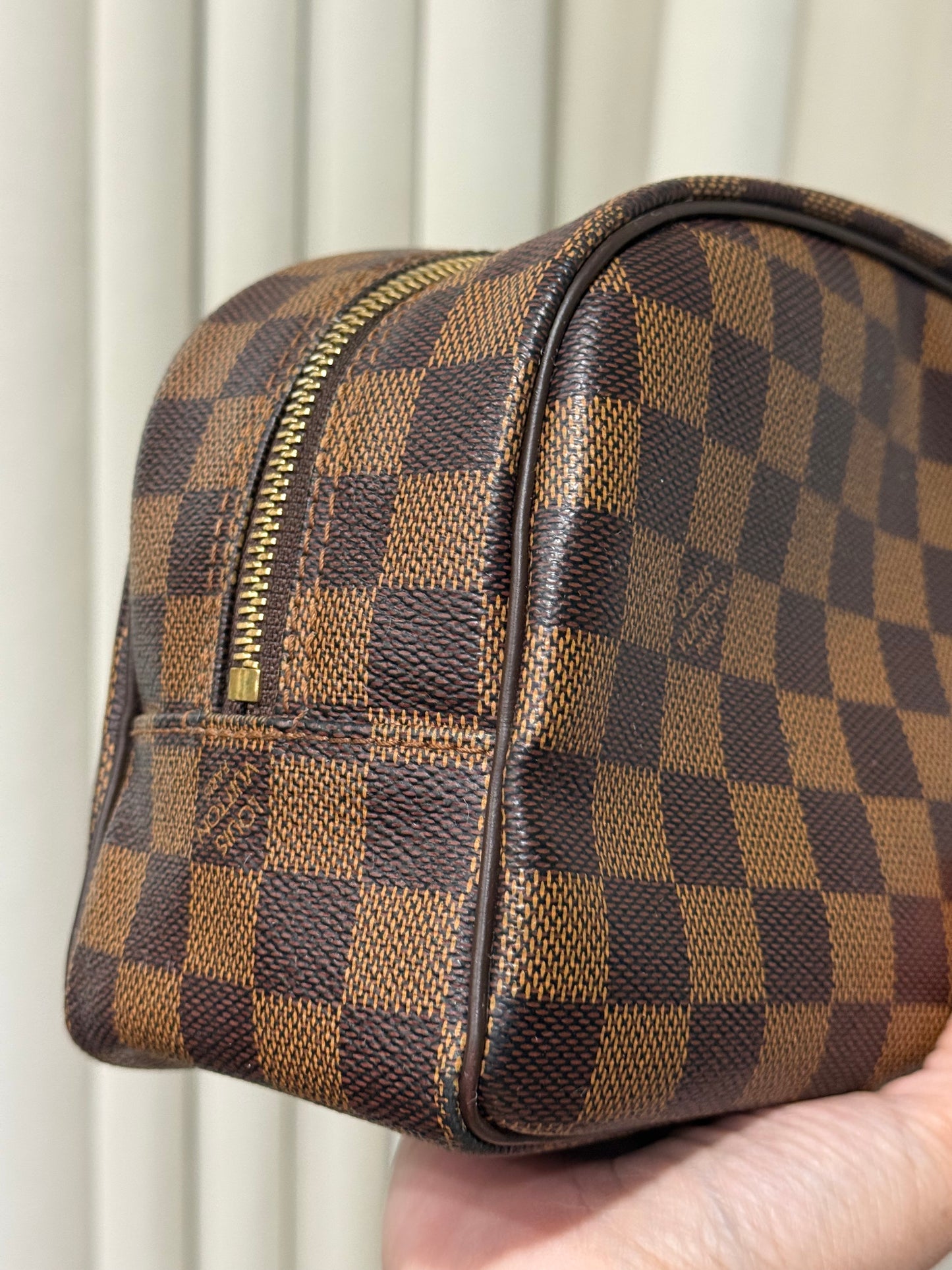 Louis Vuitton Trousse Toiletry 25 Damier Ebene