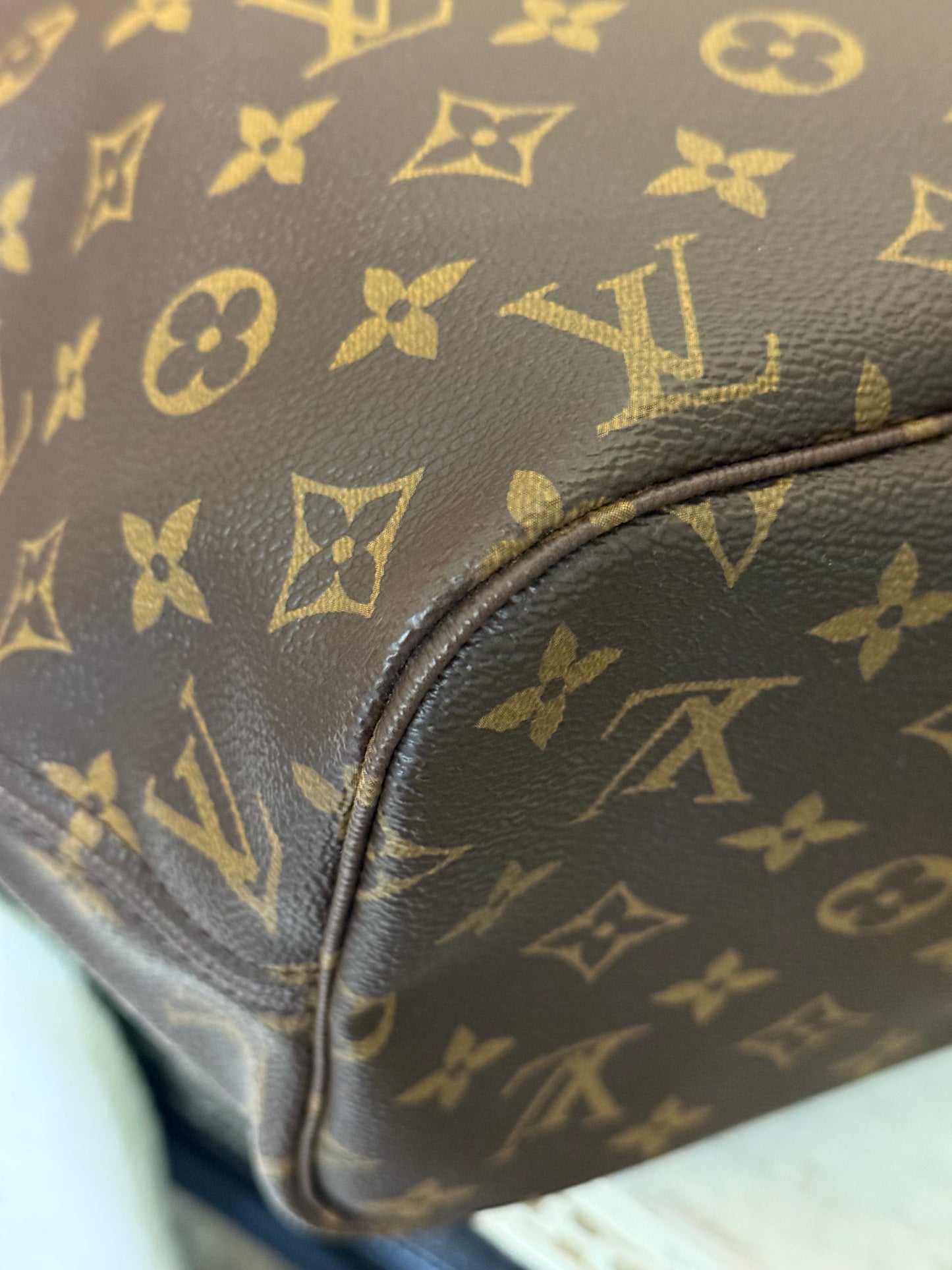Louis Vuitton Neverfull MM Fuchsia Interior Bag only
