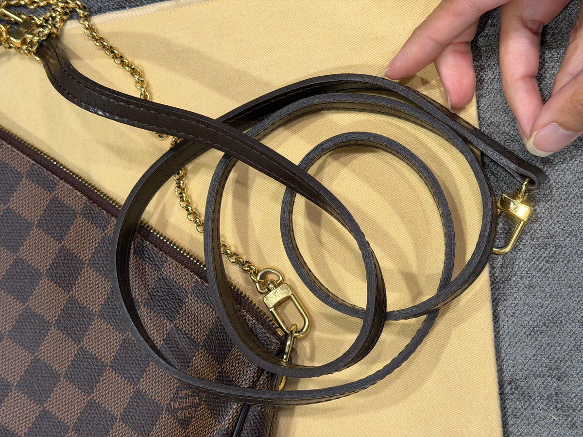 Louis Vuitton Eva Pochette Damier Ebene