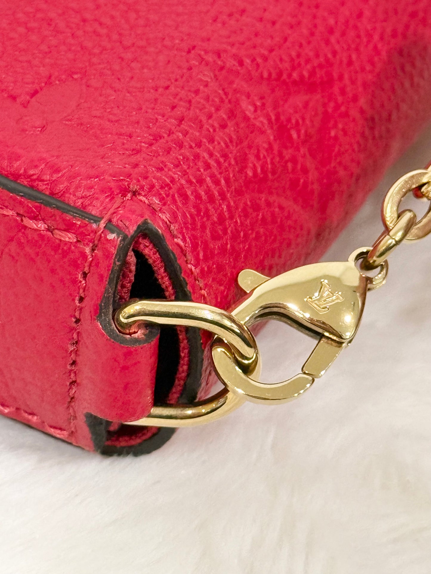 Louis Vuitton Felicie Pochette Mono Empreinte Scarlet Red