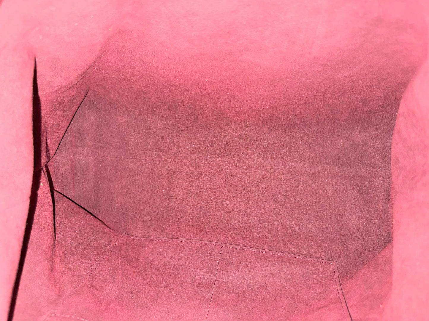 Louis Vuitton Carryall MM Mono (Bag Only)
