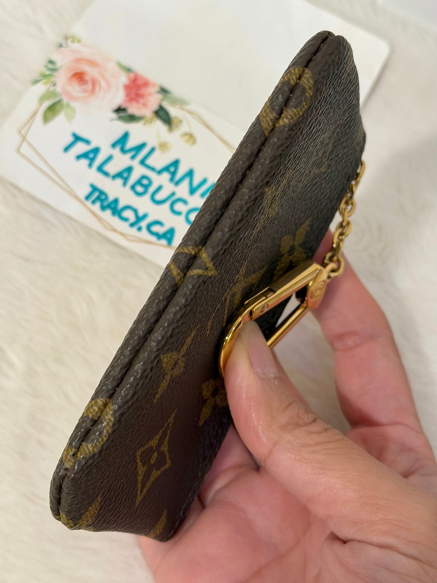 Louis Vuitton Key Pouch/Cles Mono