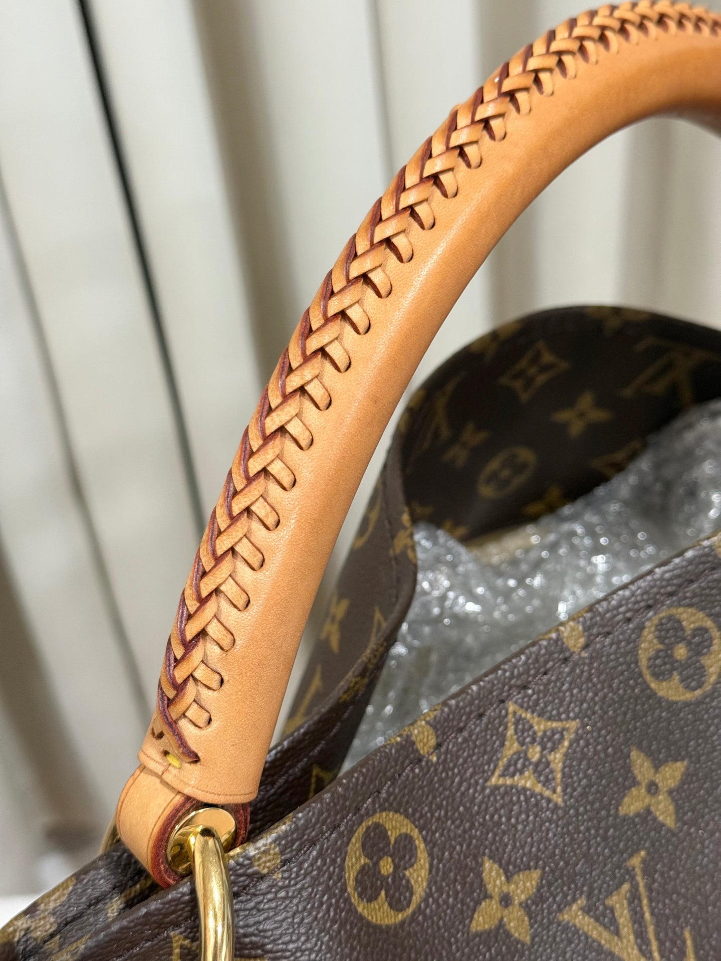 Louis Vuitton Artsy MM Mono