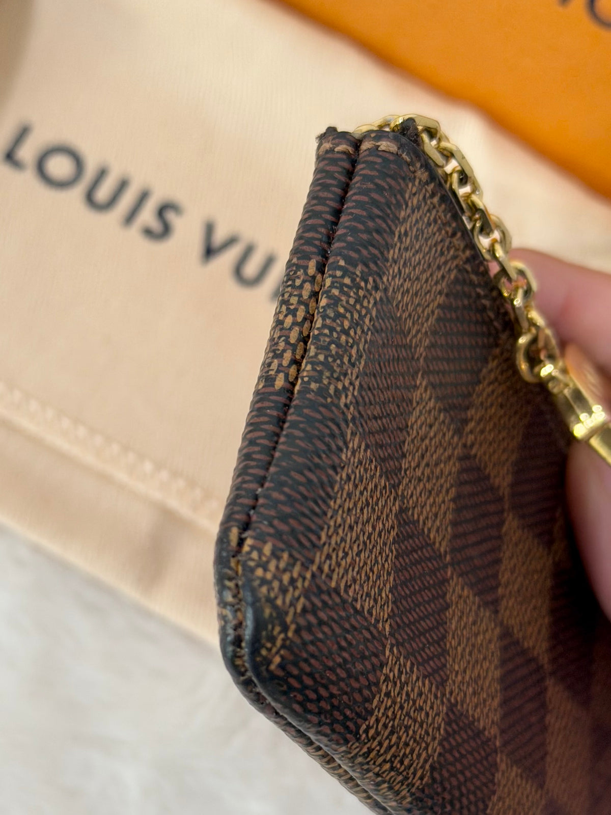 Louis Vuitton Key Pouch/Cles Damier Ebene