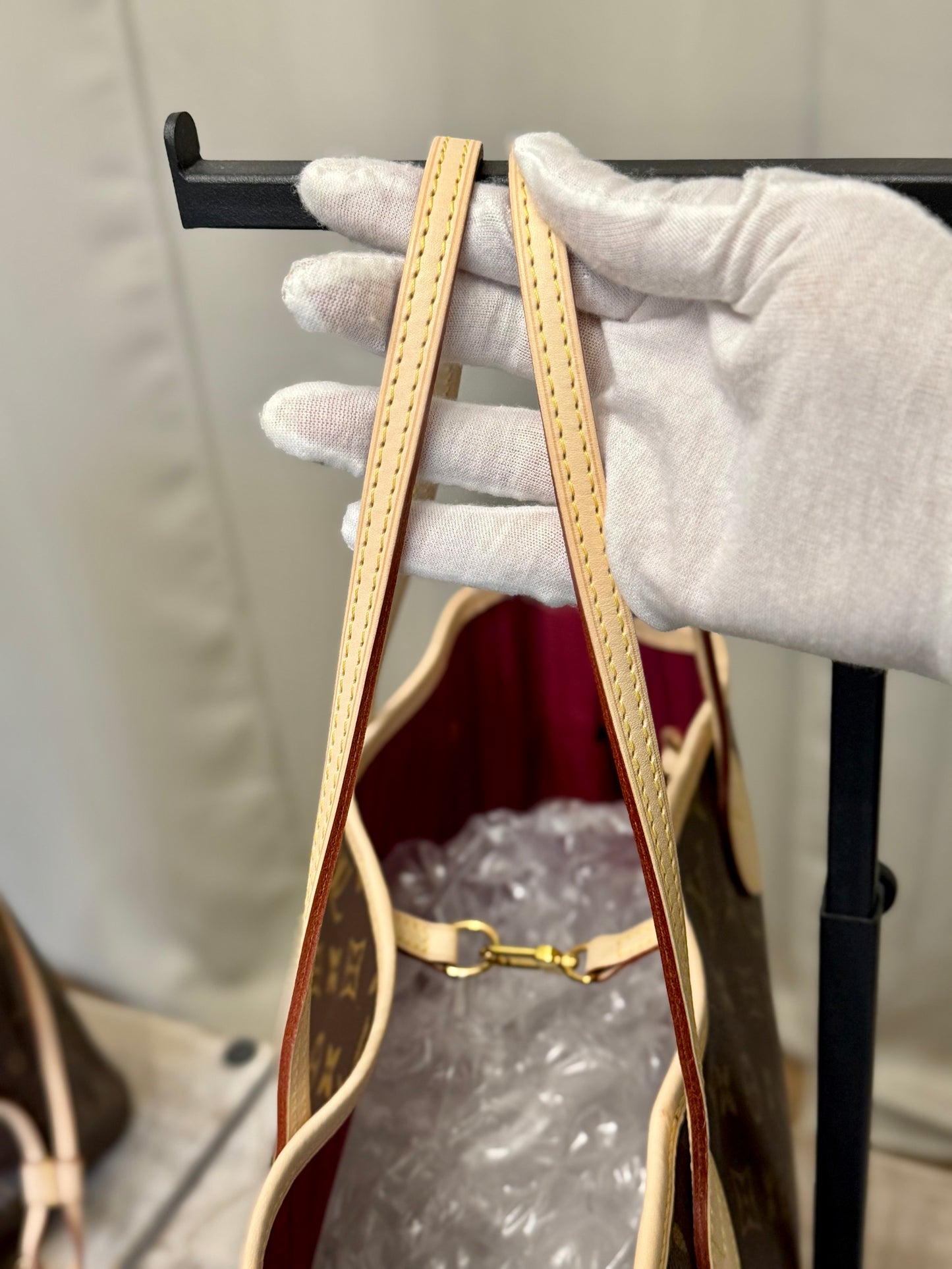 Louis Vuitton Neverfull MM Fuchsia Interior Bag only