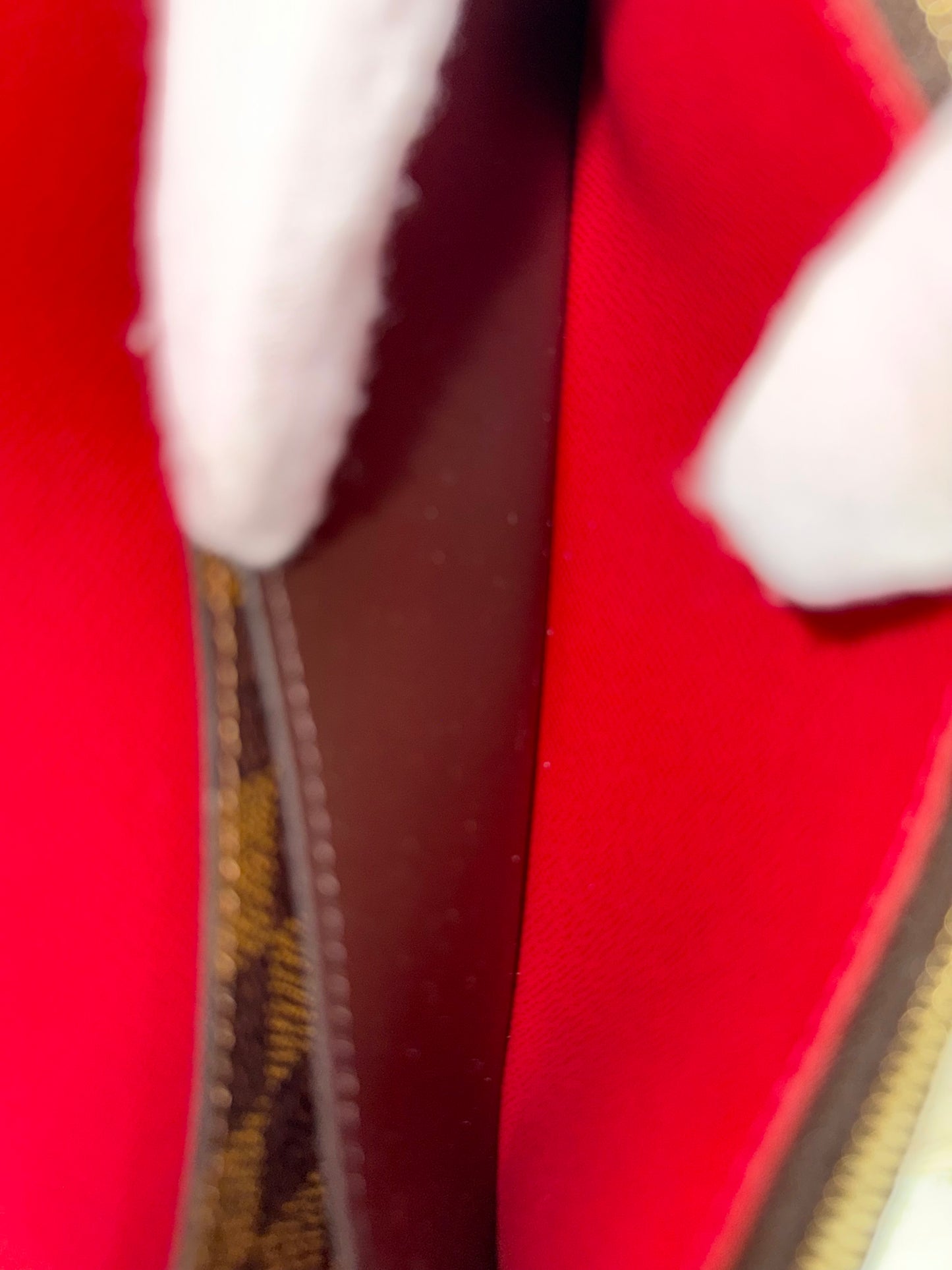 Louis Vuitton Emilie Wallet DE Cerise