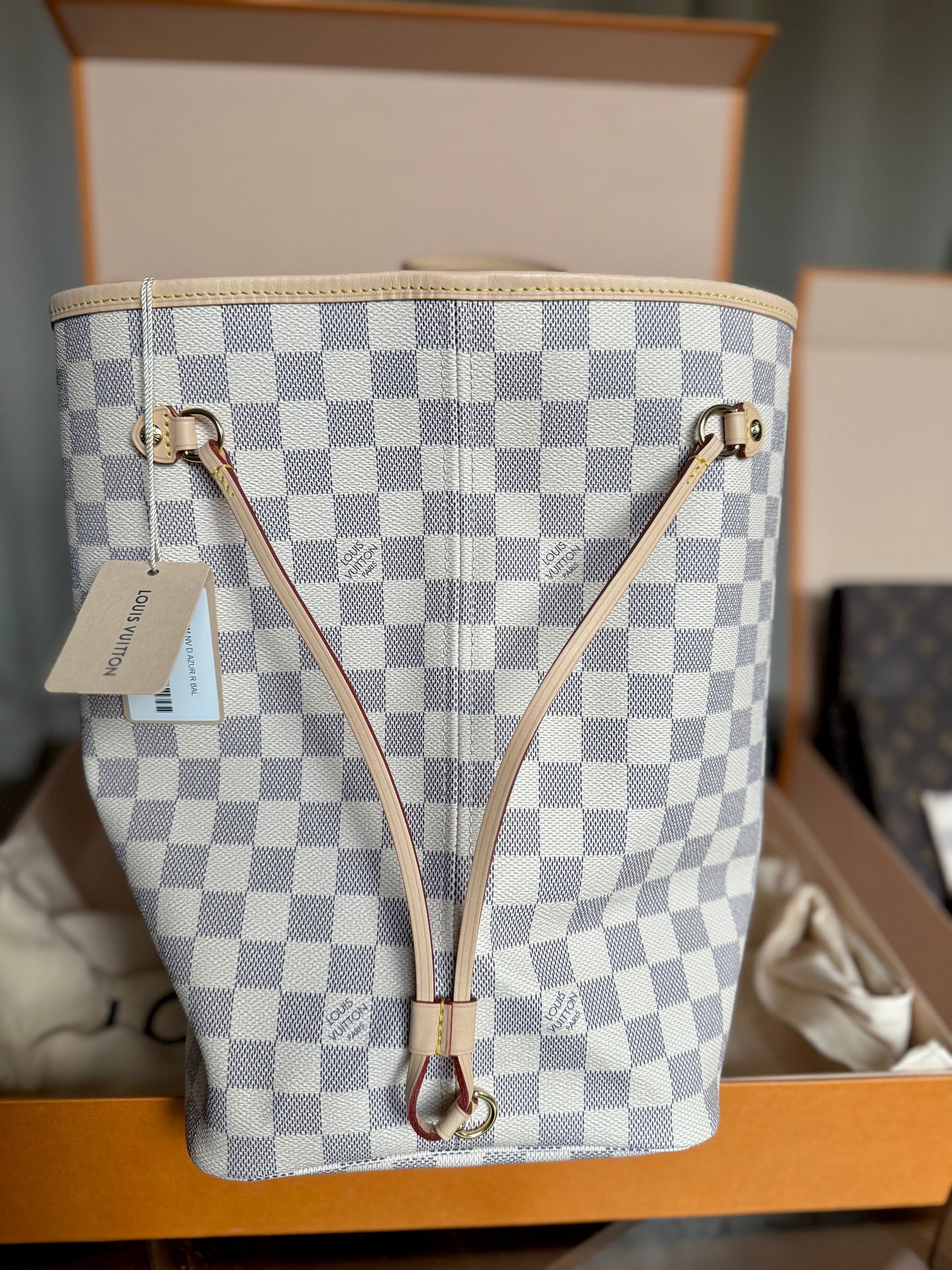 BRAND NEW Louis Vuitton Neverfull GM in Damier Azur with Rose Ballerine Interior