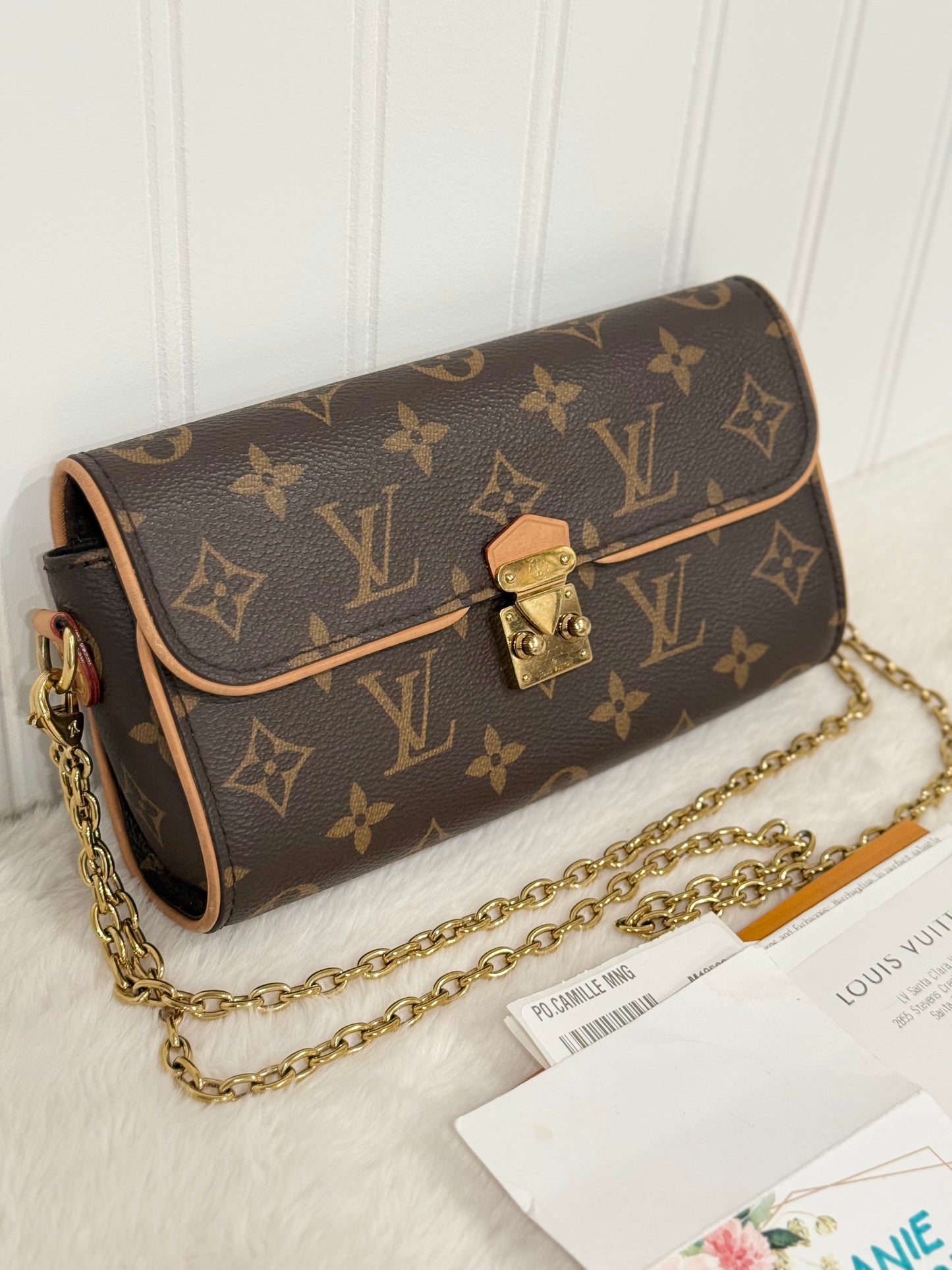 Louis Vuitton Pochette Camille