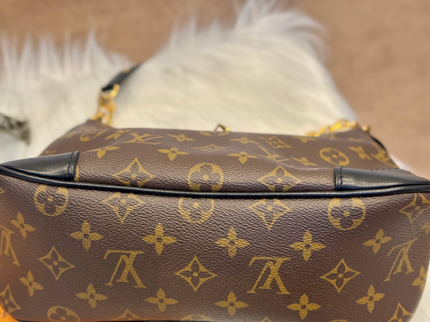 Louis Vuitton Boulogne PM Noir/Black
