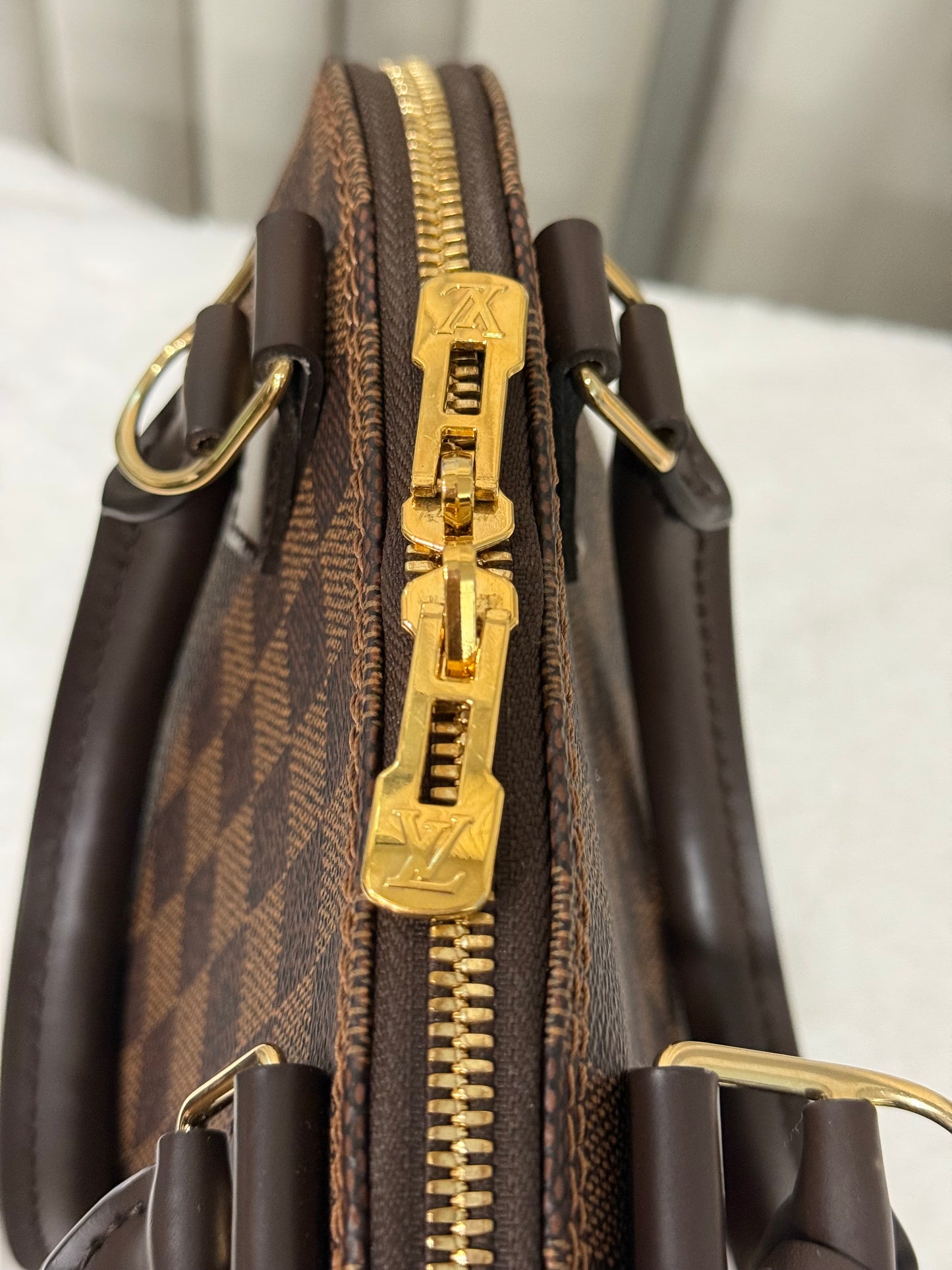 Louis Vuitton Alma BB Damier Ebene