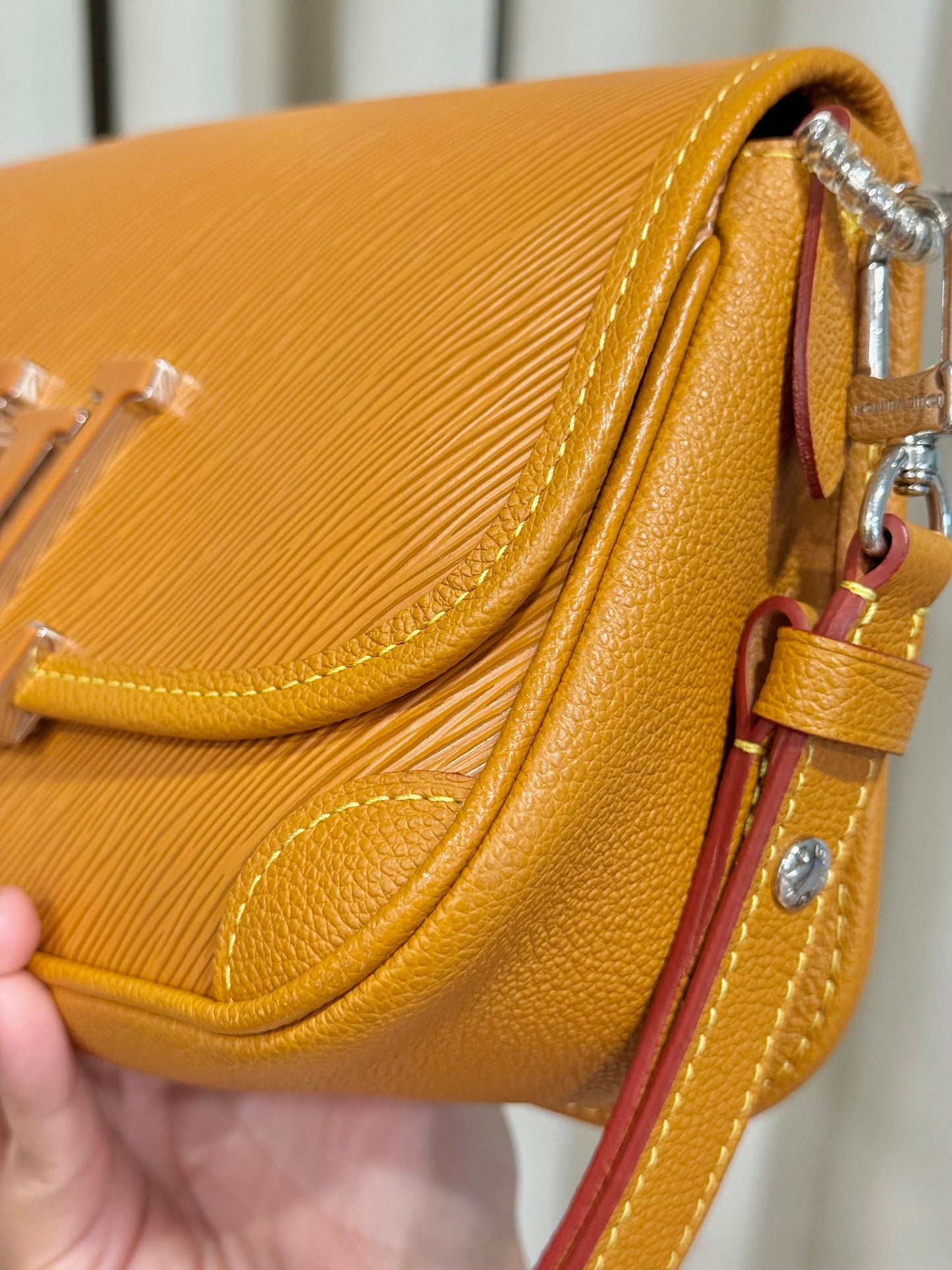 Louis Vuitton Buci in Epi Gold Honey