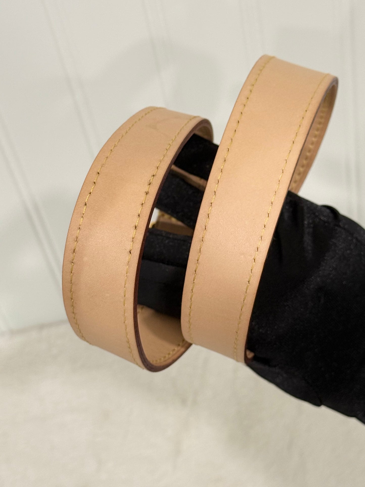Louis Vuitton Vachetta Shoulder Non Adjustable Strap