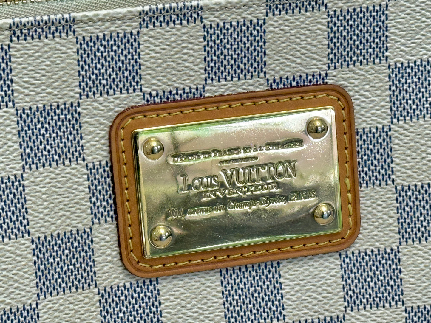Louis Vuitton Eva Pochette Damier Azur