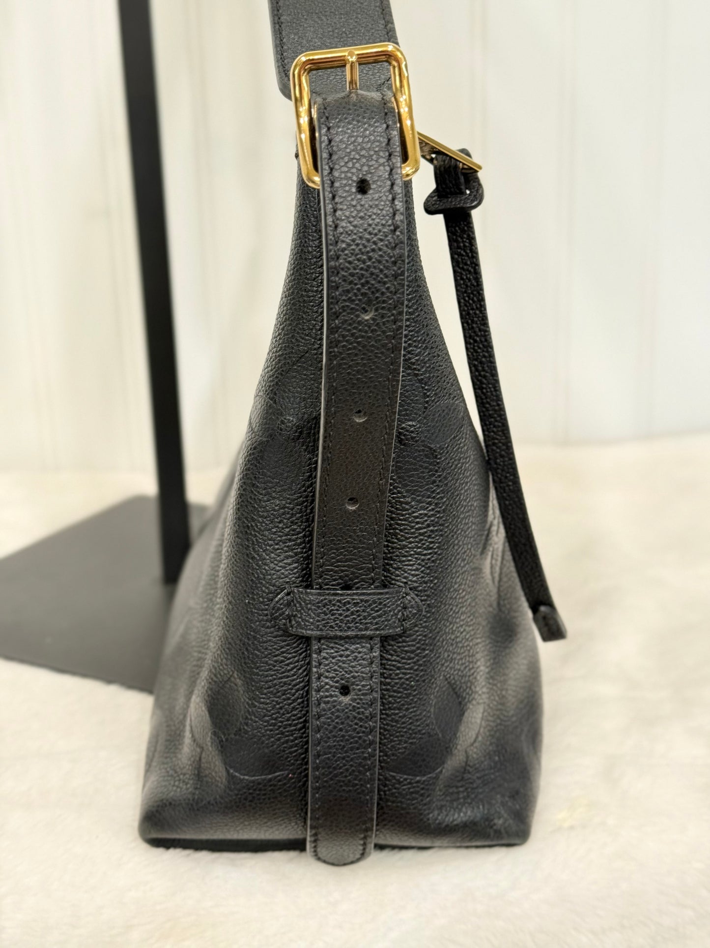 Louis Vuitton Carryall PM Giant Mono Empreinte Black/Noir