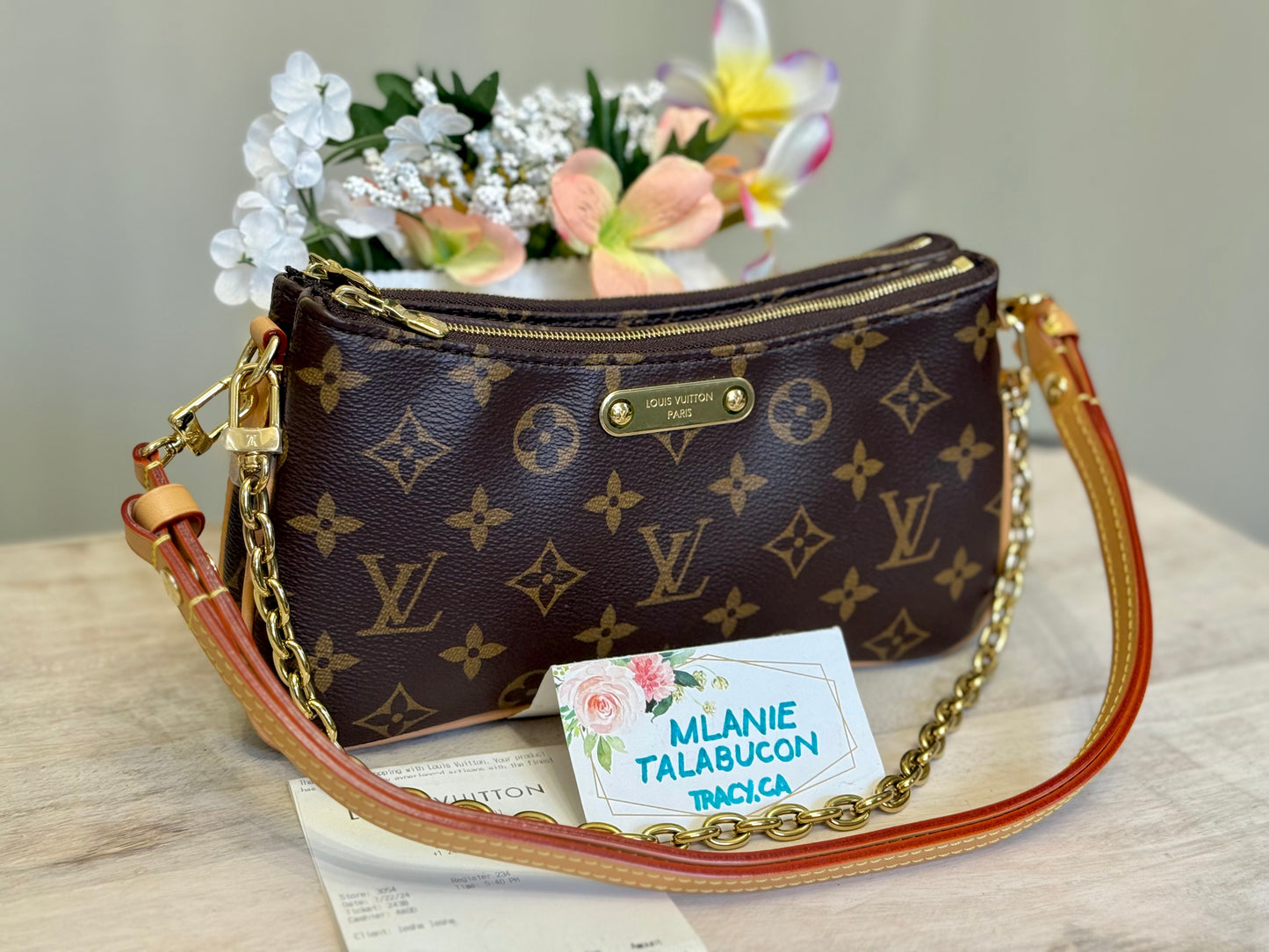 Louis Vuitton Pochette Liv Mono