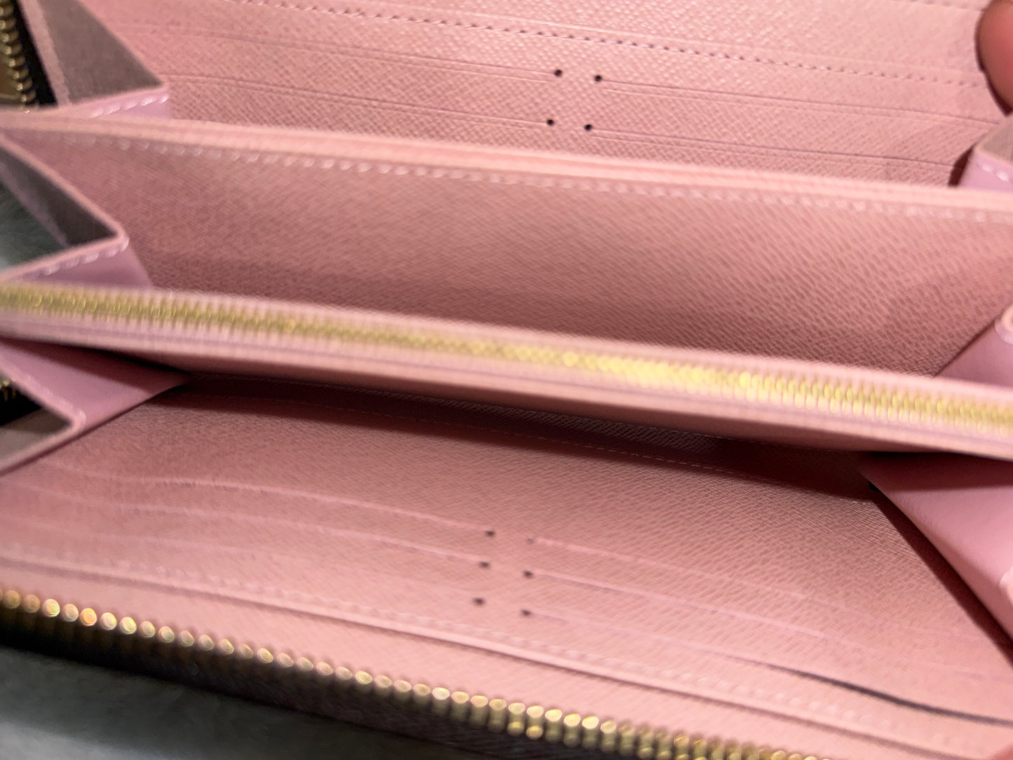 Louis Vuitton Zippy Wallet Mono Rose Ballerine
