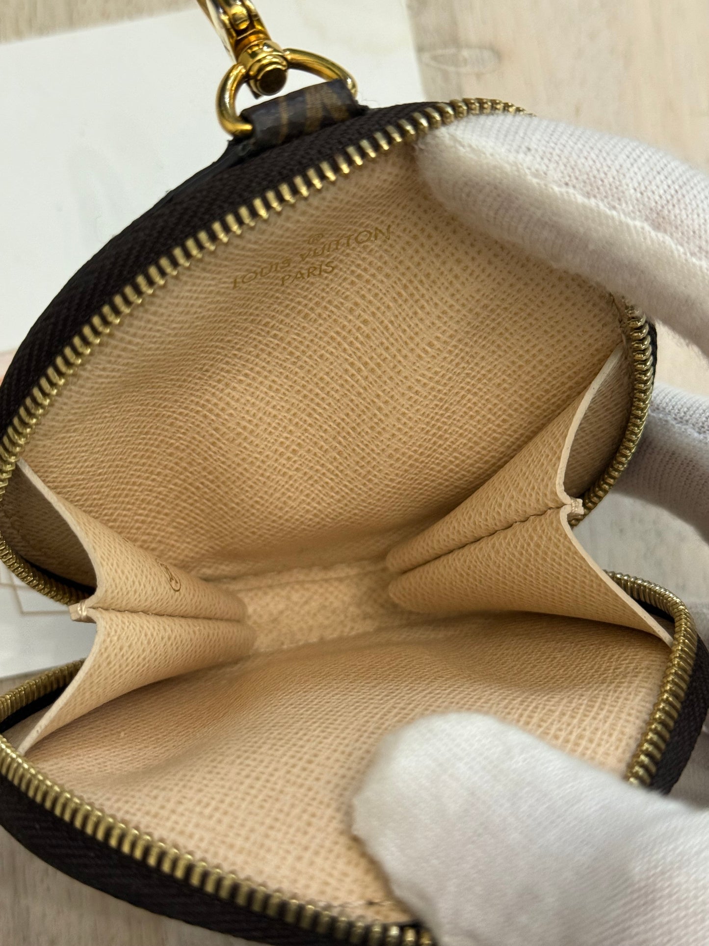 Louis Vuitton Round Coin Purse from Multi Pochette Set