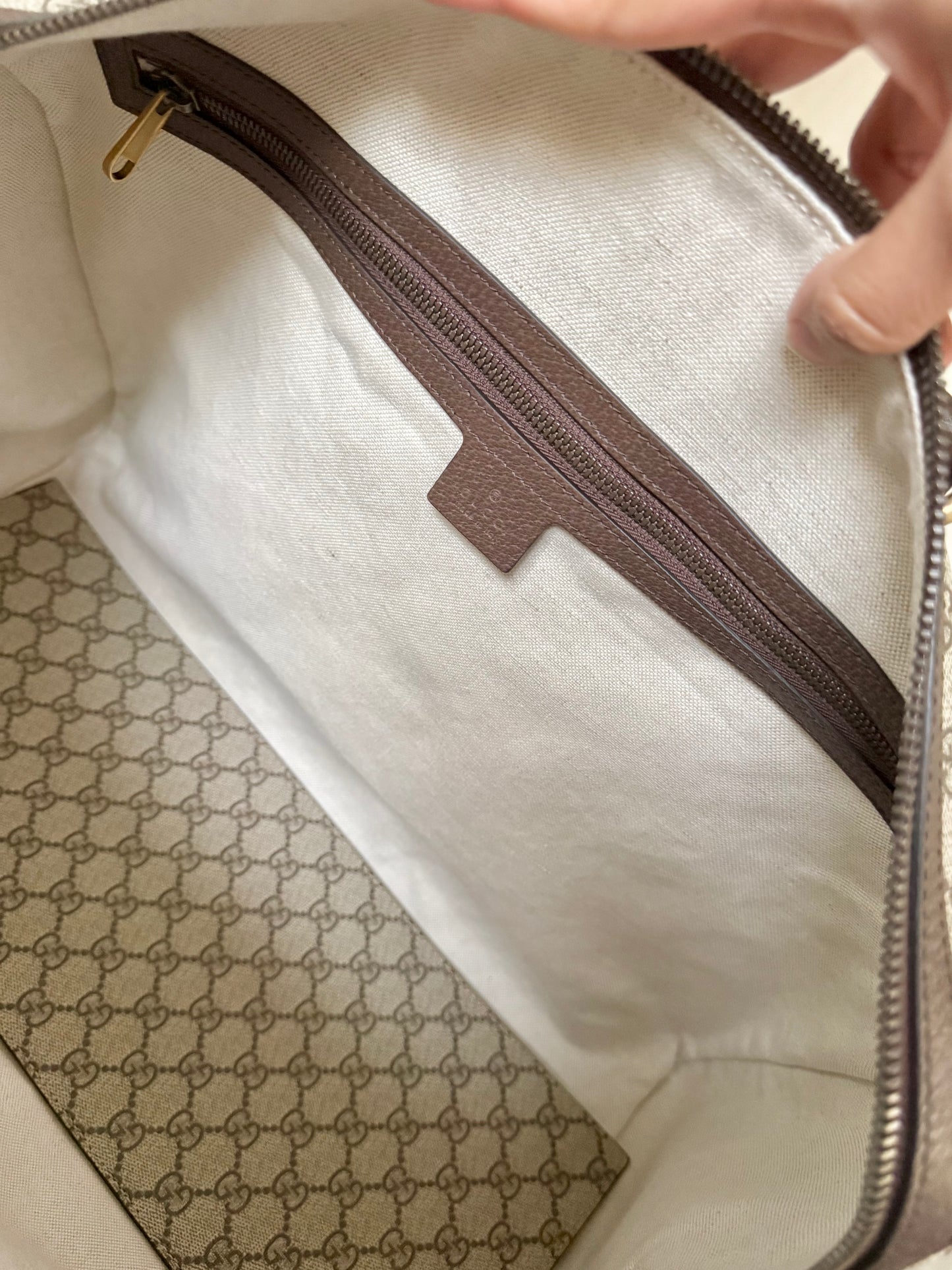 Gucci Ophidia GG Carry-On Supreme Beige Canvas Duffel/Luggage