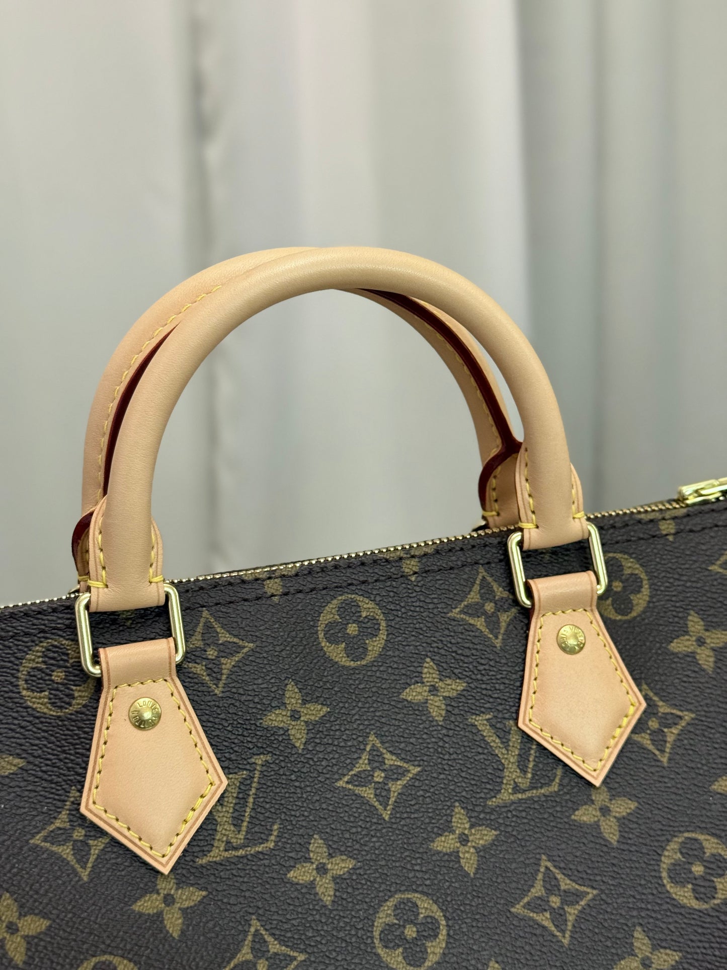 Louis Vuitton Speedy 30 Mono MINT CONDITION