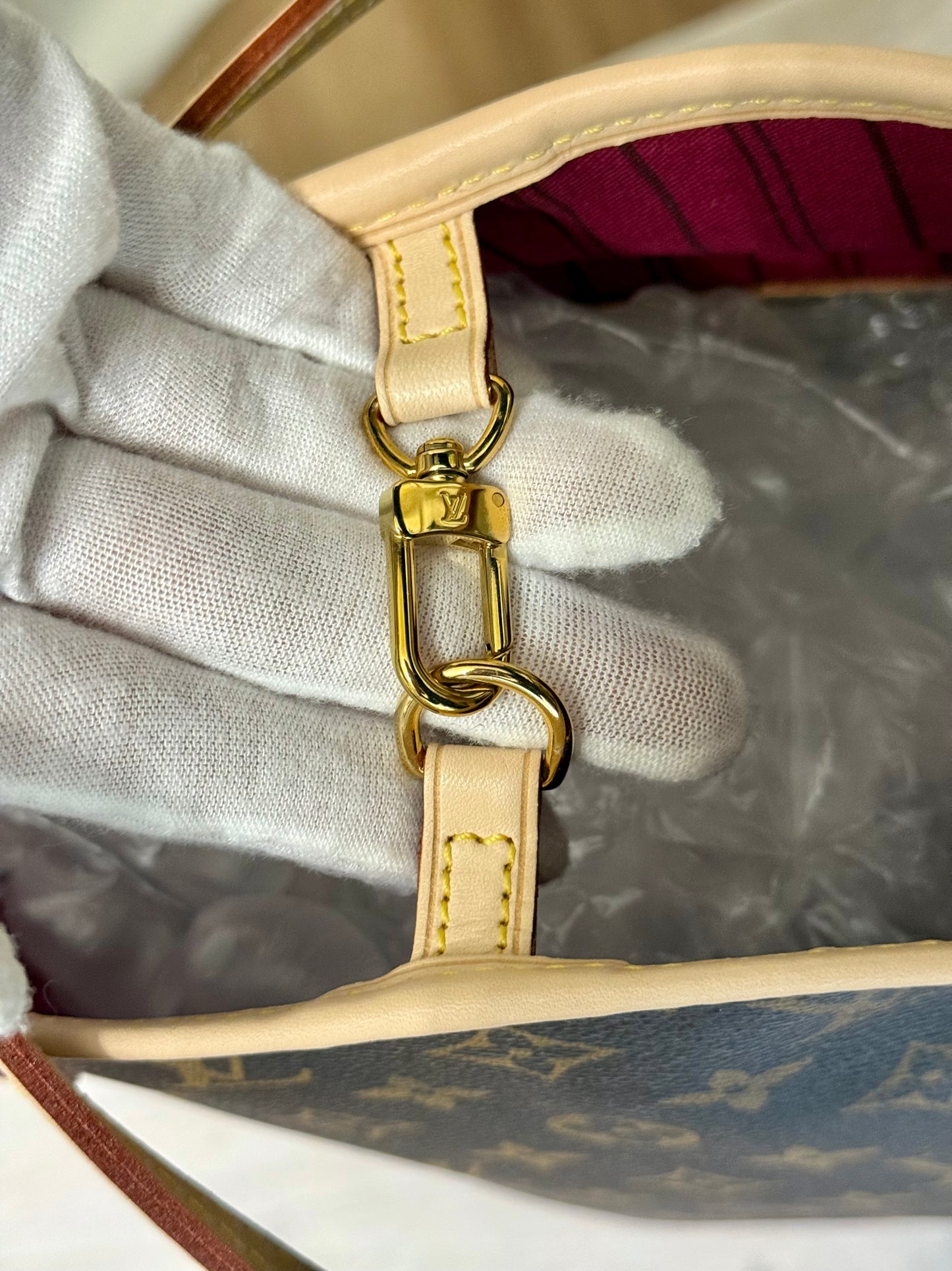 Louis Vuitton Neverfull MM Fuchsia Interior Bag only