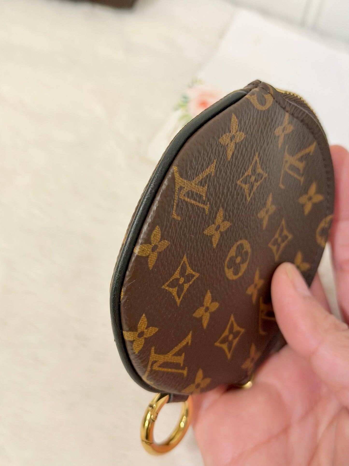 Louis Vuitton Round Coin Pouch from Trio Pouch