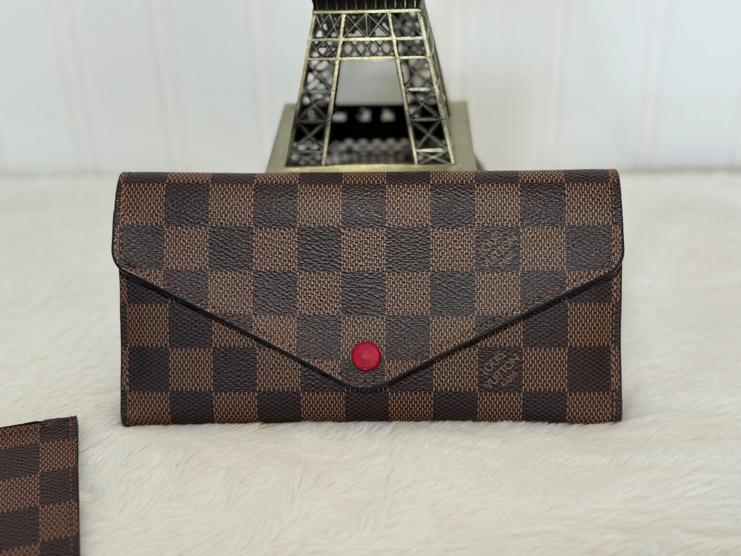 Louis Vuitton Josephine Wallet DE