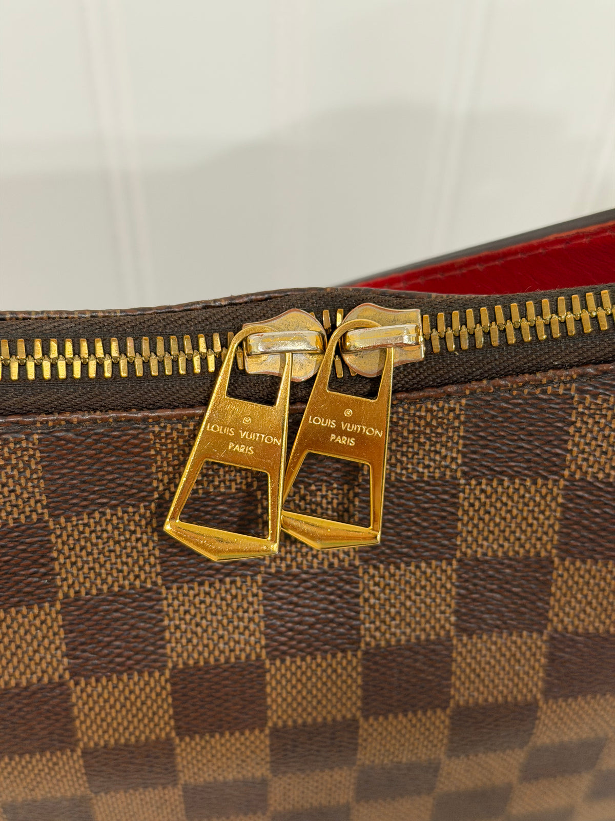 Louis Vuitton South Bank Besace Damier Ebene SD0159