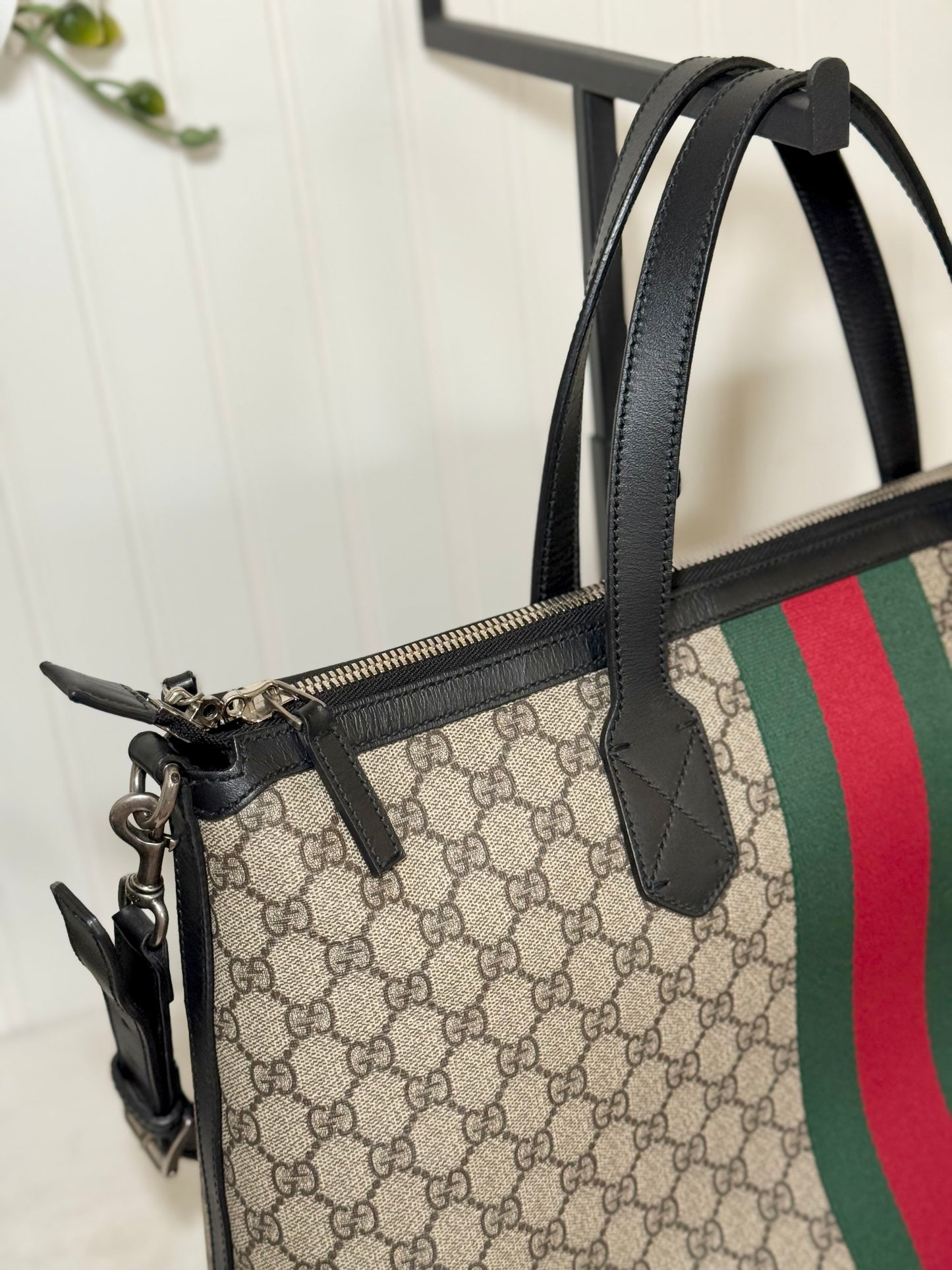 Gucci Zipped Web GG Supreme Canvas Tote Shoulder Bag Black 359261