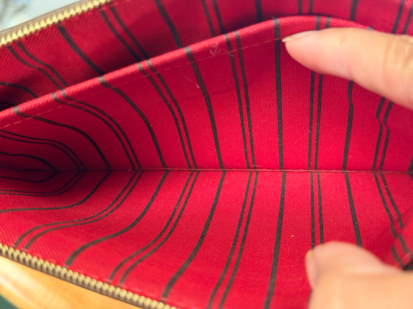 Louis Vuitton Neverfull MM DE Set (Bag and Pouch)