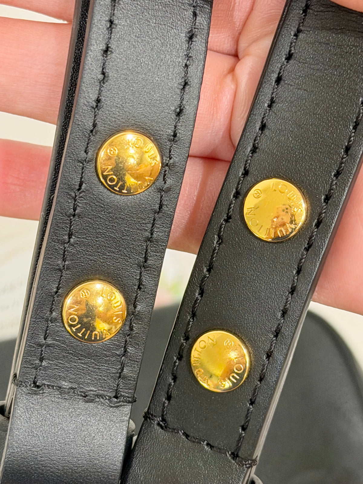 Louis Vuitton Multi Pochette Mono Giant Empreinte Black