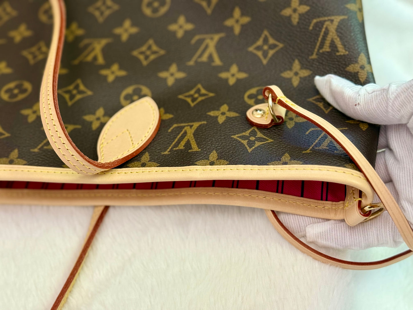 Louis Vuitton Neverfull Bandouliere Inside Out MM Mono Rose Pondichery