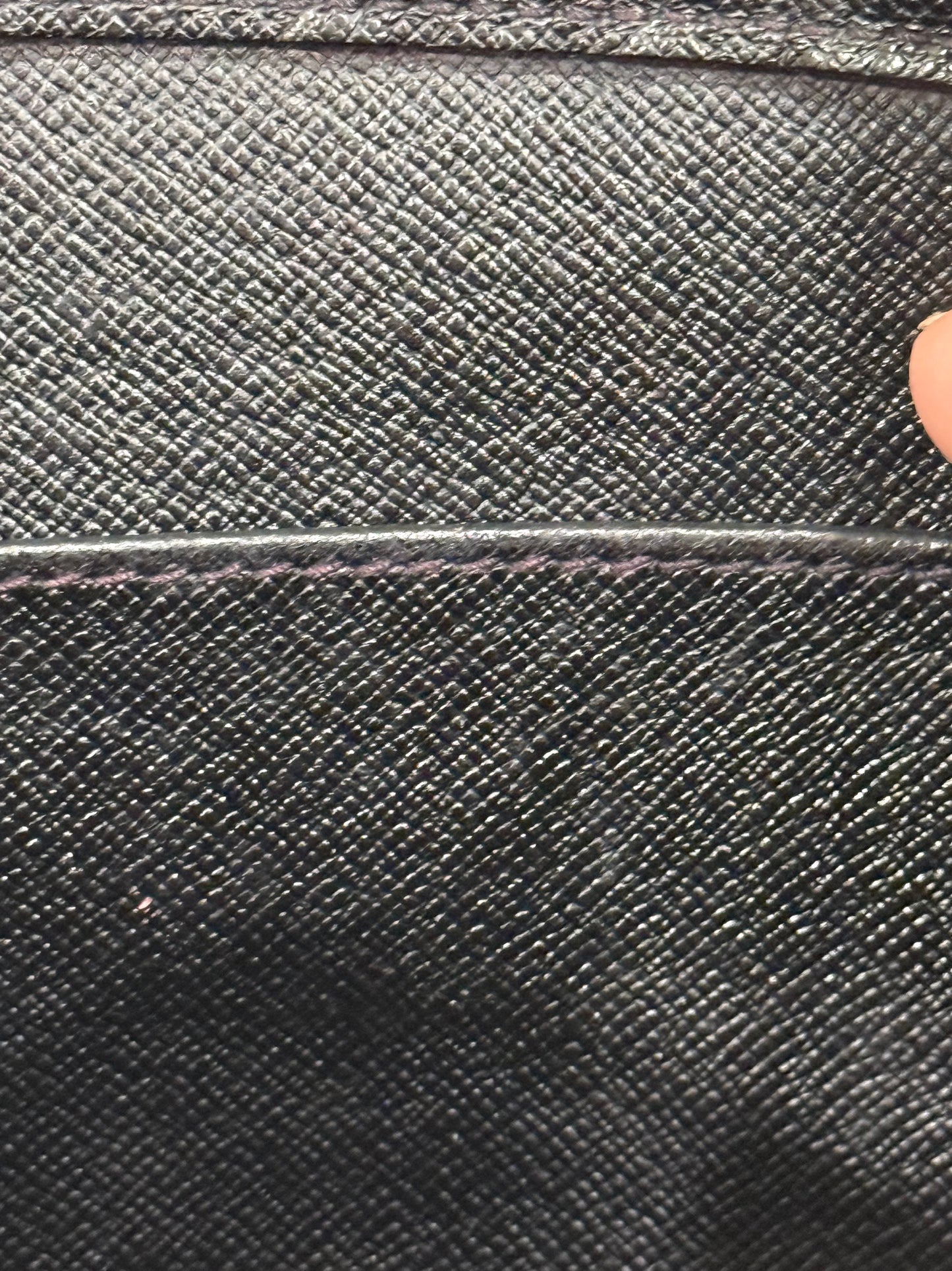 Louis Vuitton Taiga Baikal Clutch Noir/Black