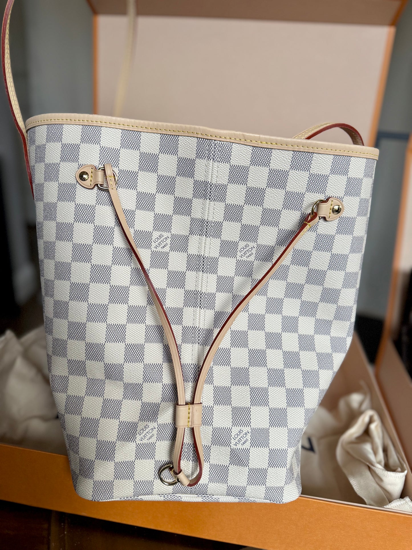 BRAND NEW Louis Vuitton Neverfull GM in Damier Azur with Rose Ballerine Interior