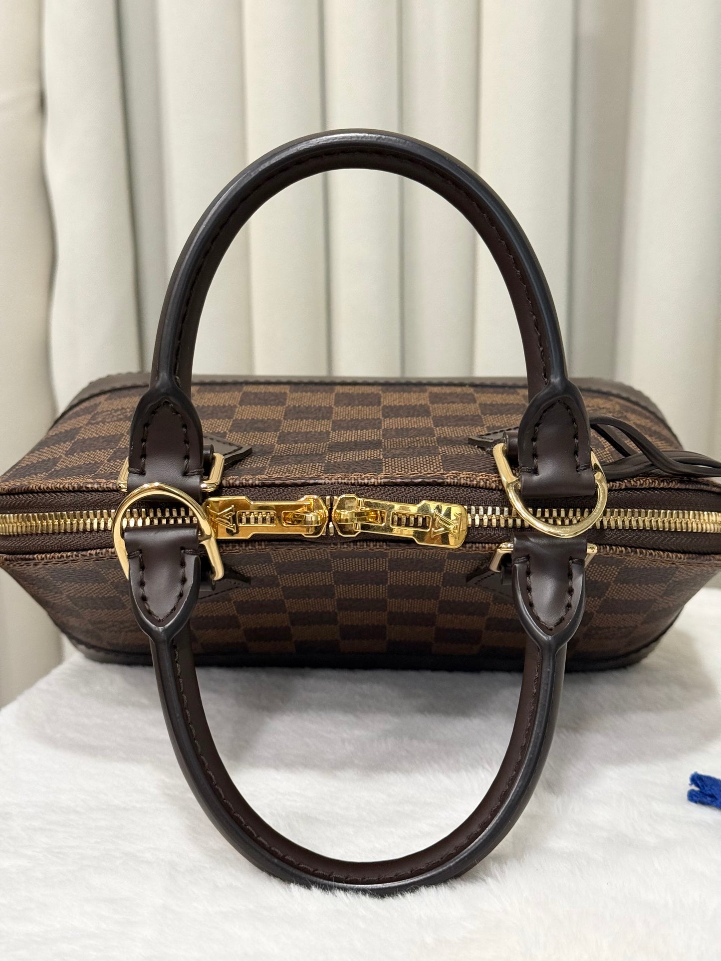 Louis Vuitton Alma BB Damier Ebene