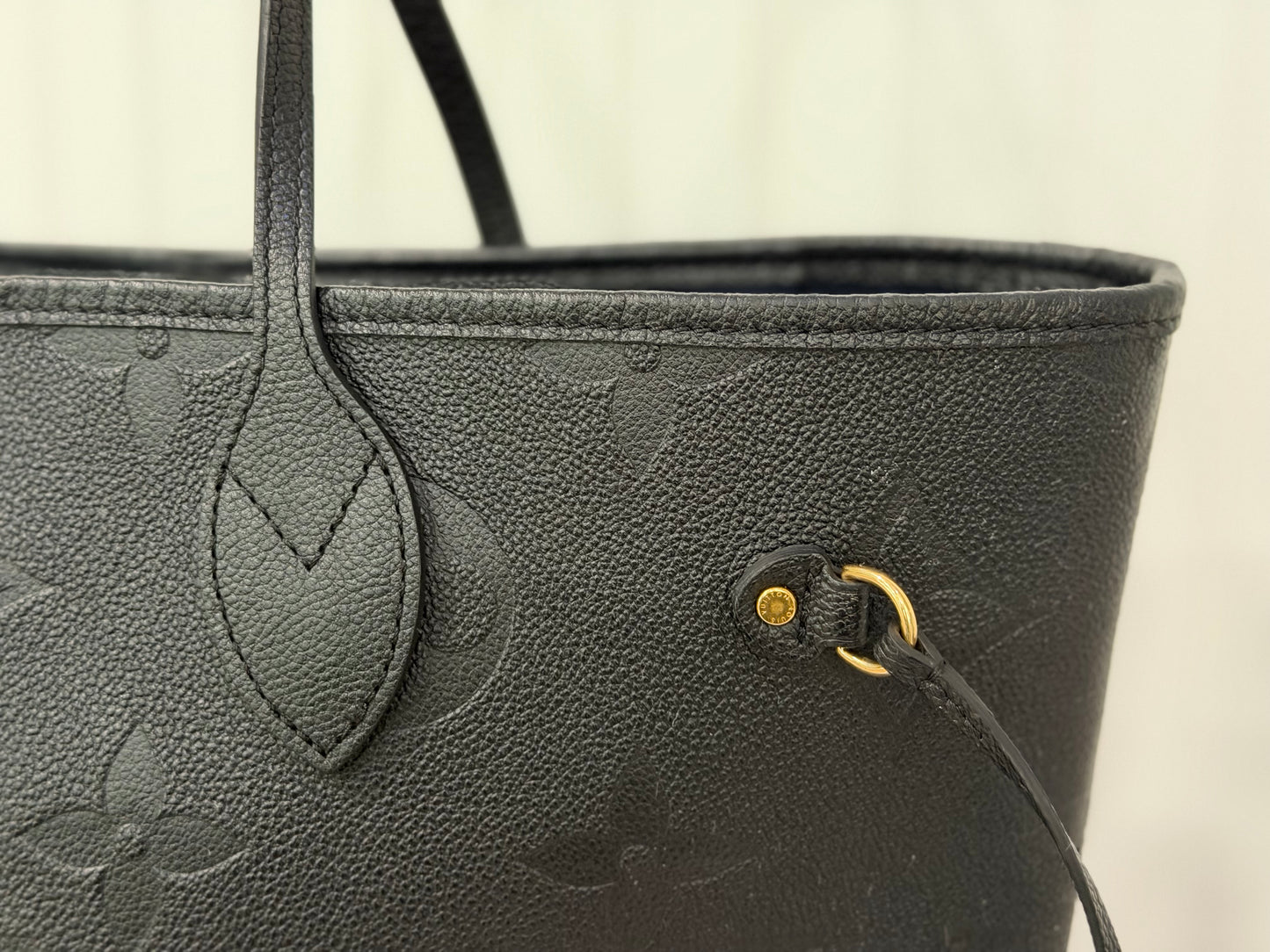 Louis Vuitton Neverfull Mono Giant Empreinte Black