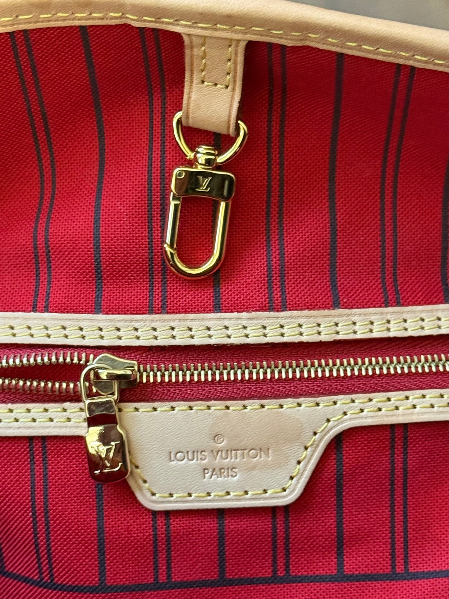 Louis Vuitton Neverfull MM Mono Cherry Bag and Pouch