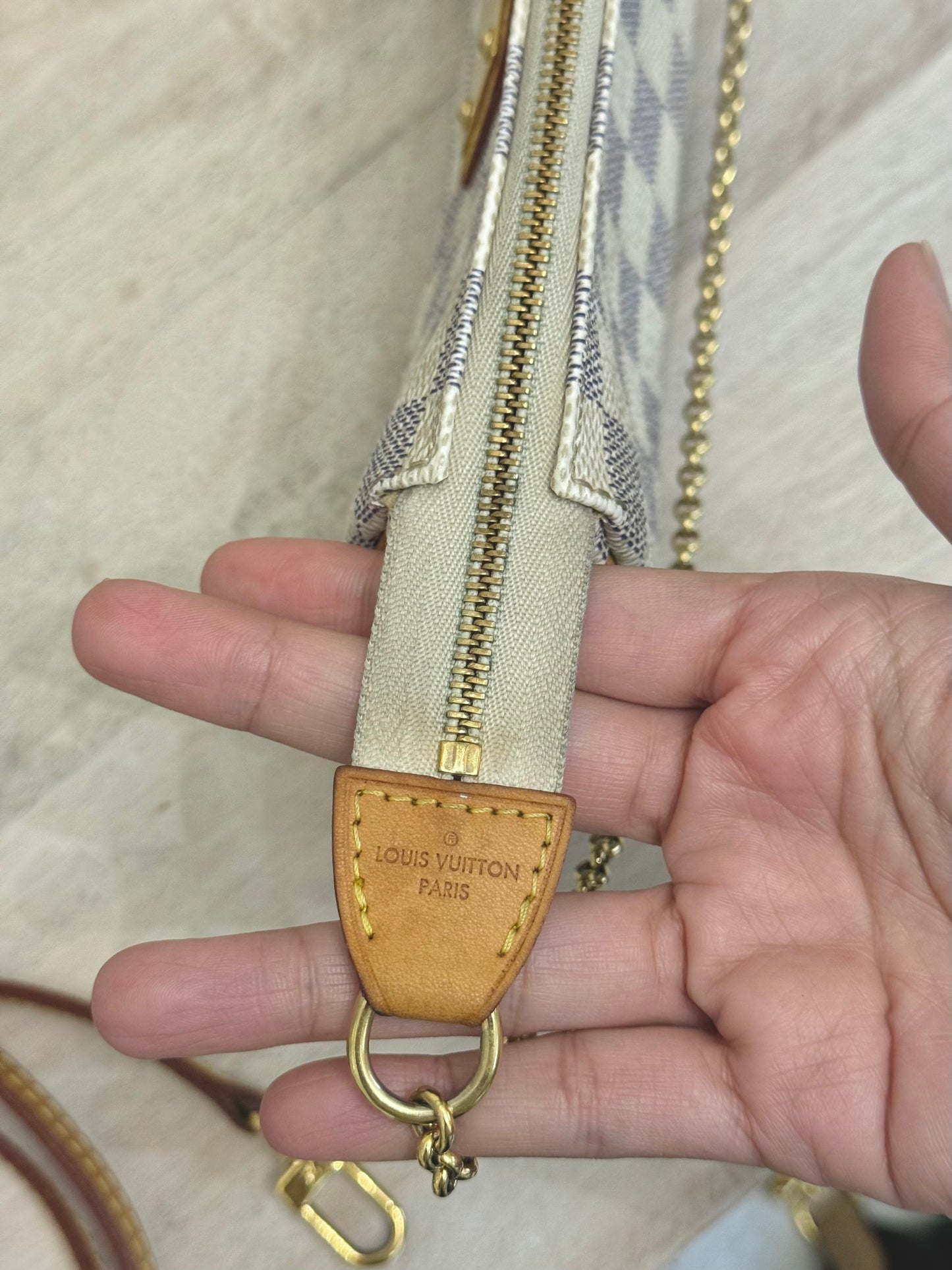 Louis Vuitton Eva Pochette Damier Azur