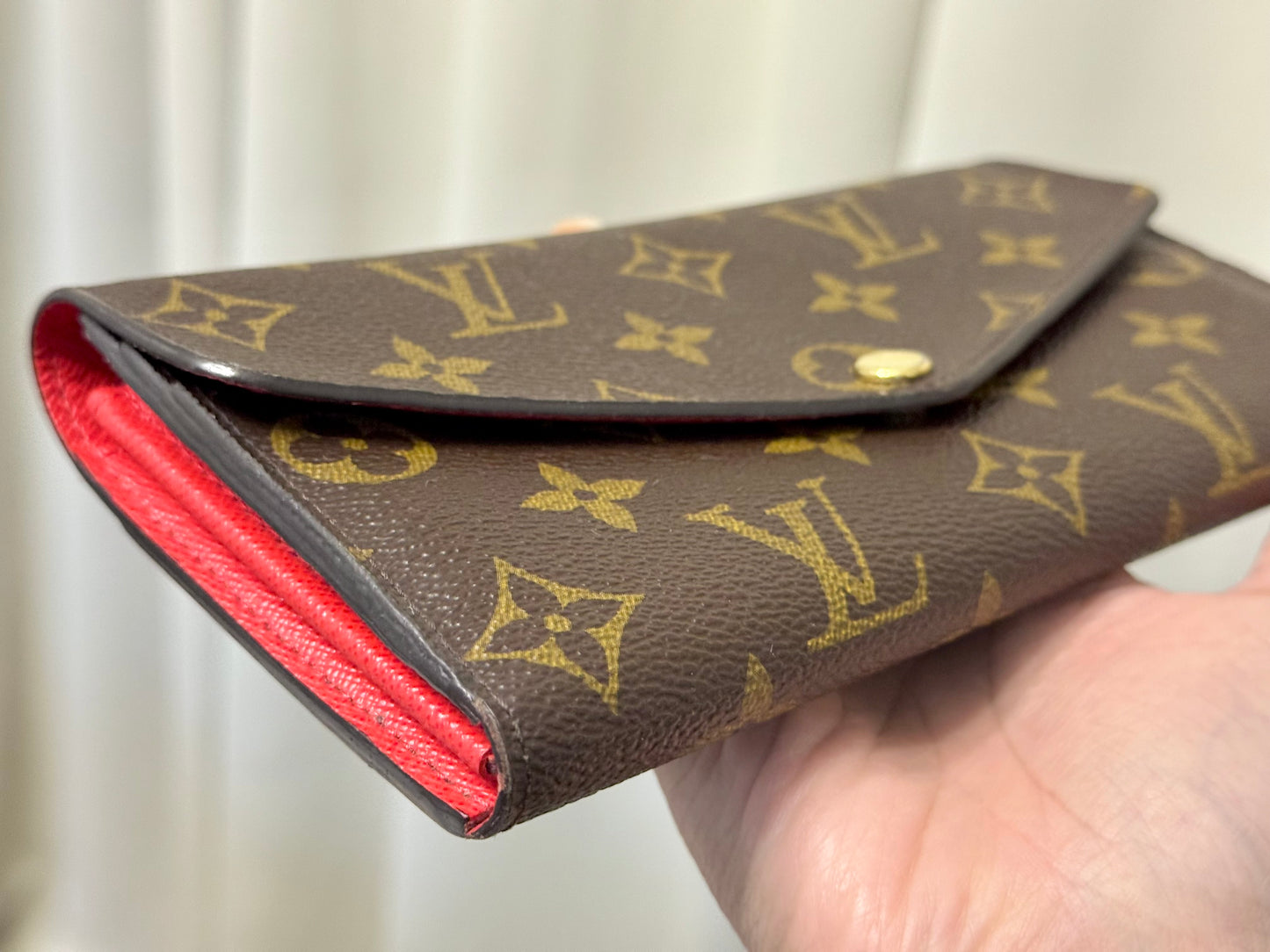 Louis Vuitton Sarah Wallet Mono Red