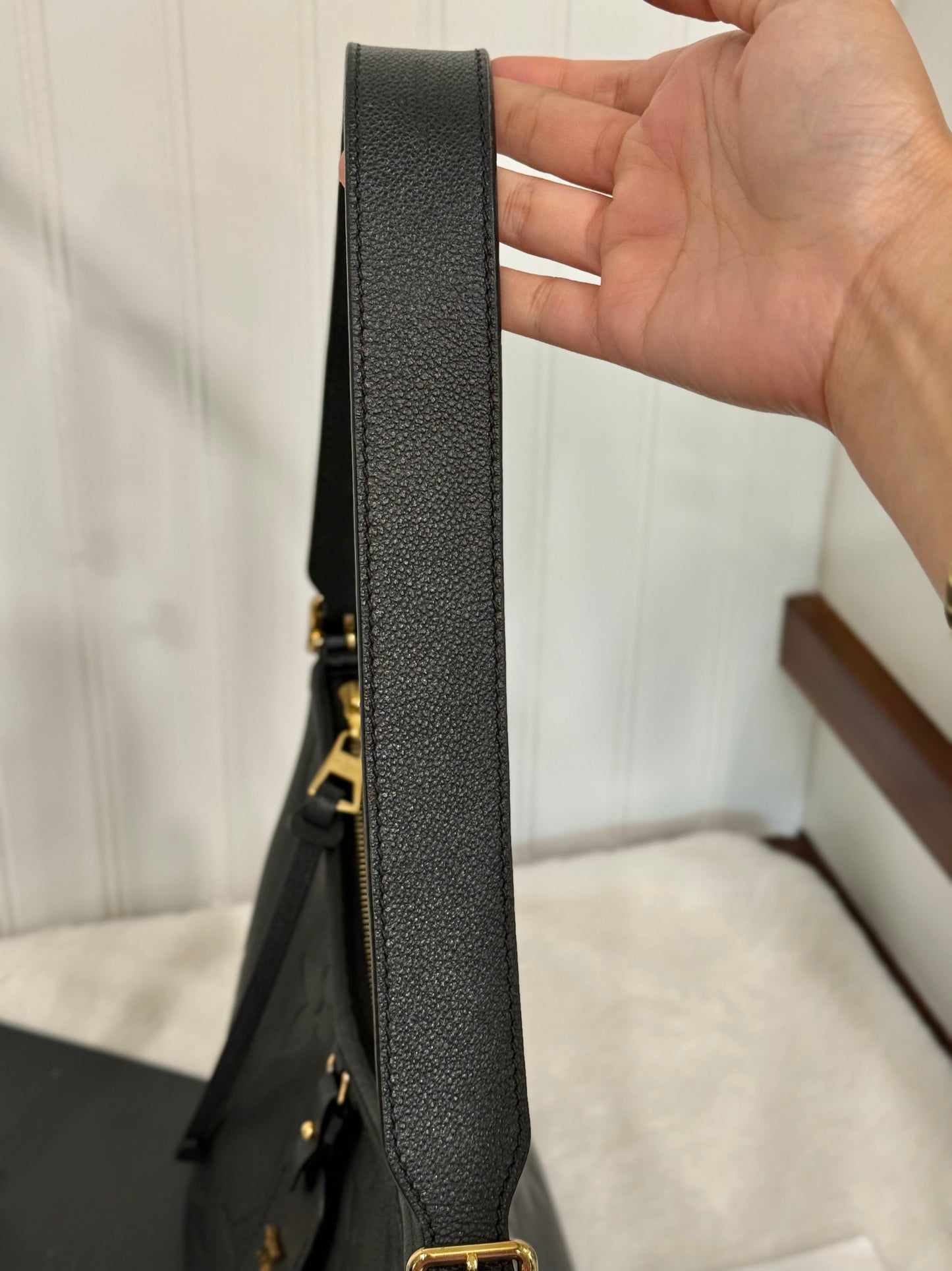 Louis Vuitton Carryall PM Giant Mono Empreinte Black/Noir